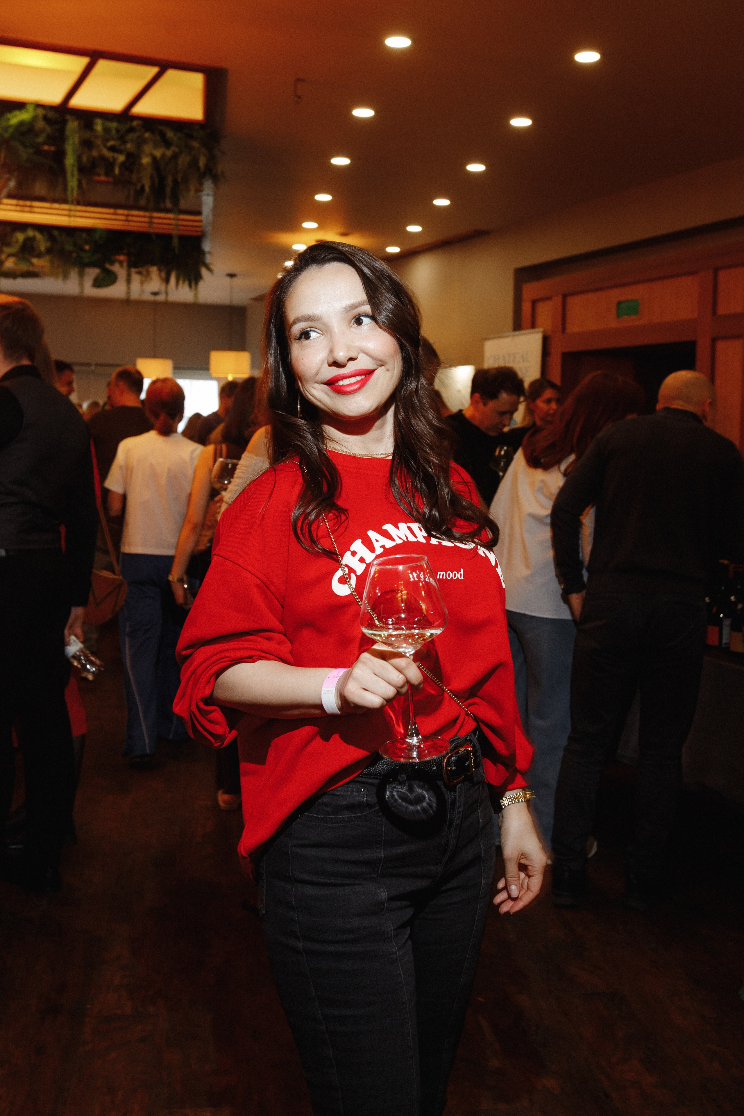 ФЕСТИВАЛЬ ИГРИСТЫХ ВИН. СВОИ. ФОТООТЧЕТЫ-СОБЫТИЯ-МЕСТА