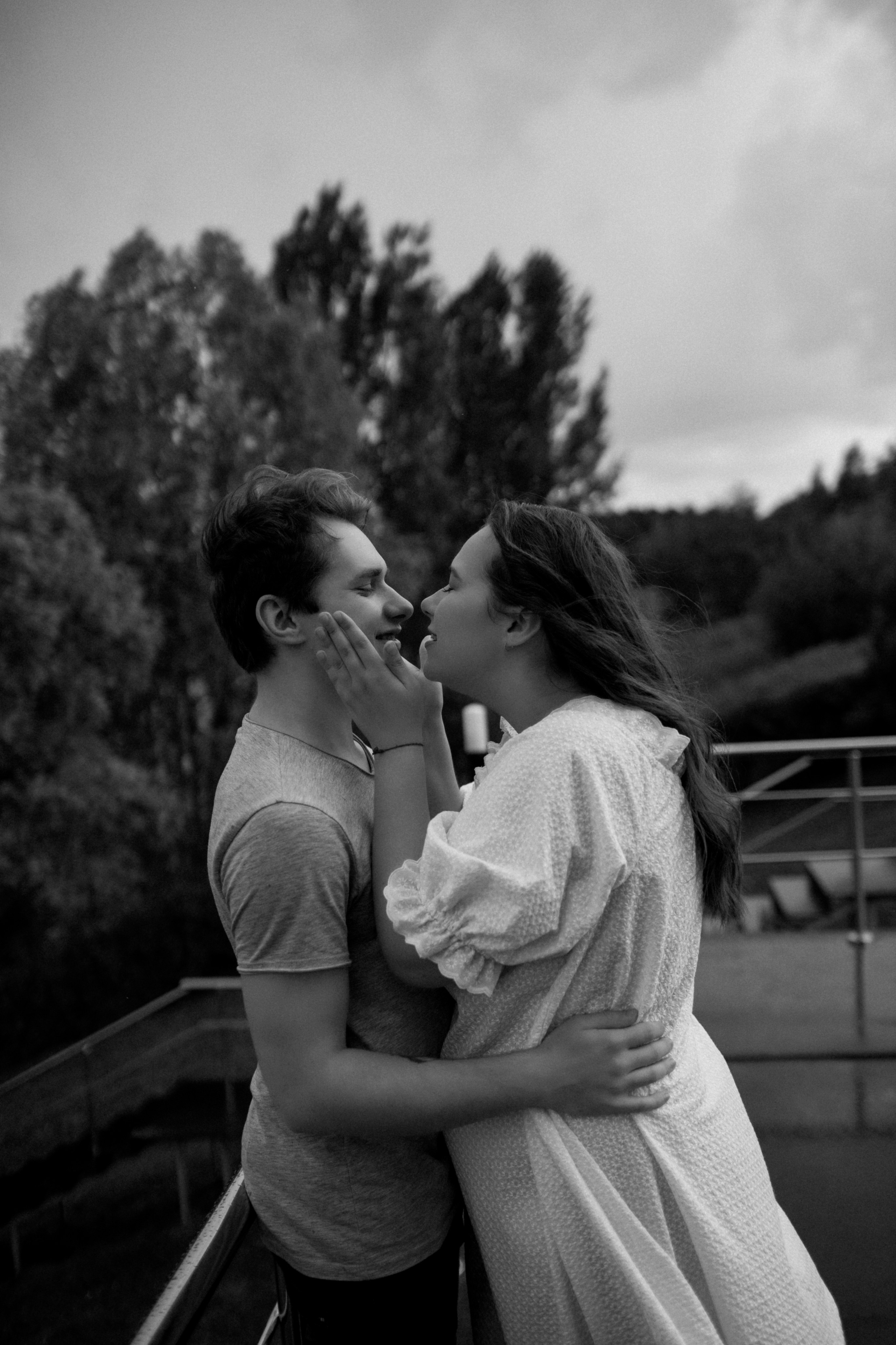 Никита и Виктория. Love Story под дождём в усадьбе «Хорошее место». Сергеев Алексей. Фотограф