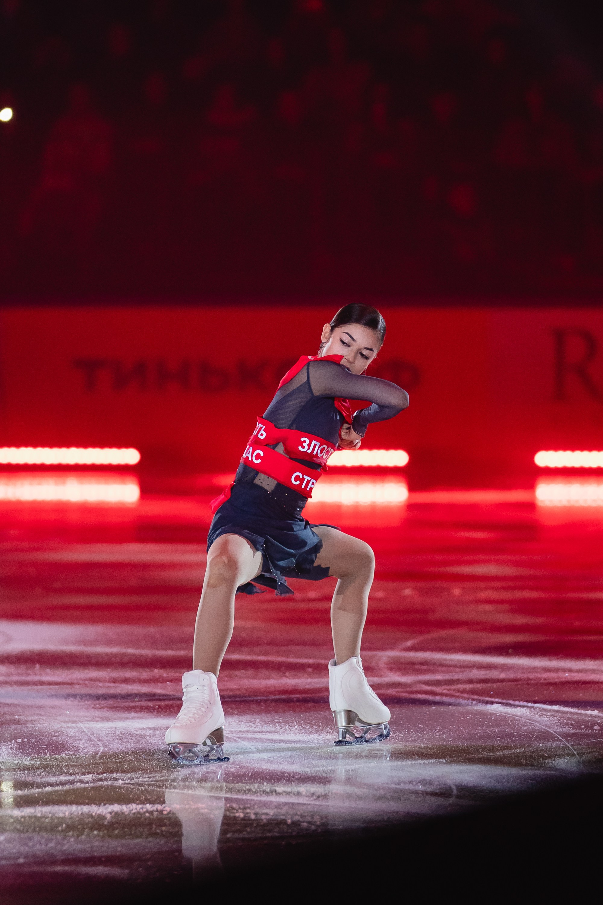 Шоу «Чемпионы на льду» в Новосибирске. Воробьева Ксения — Спортивный и танцевальный фотограф Новосибирск