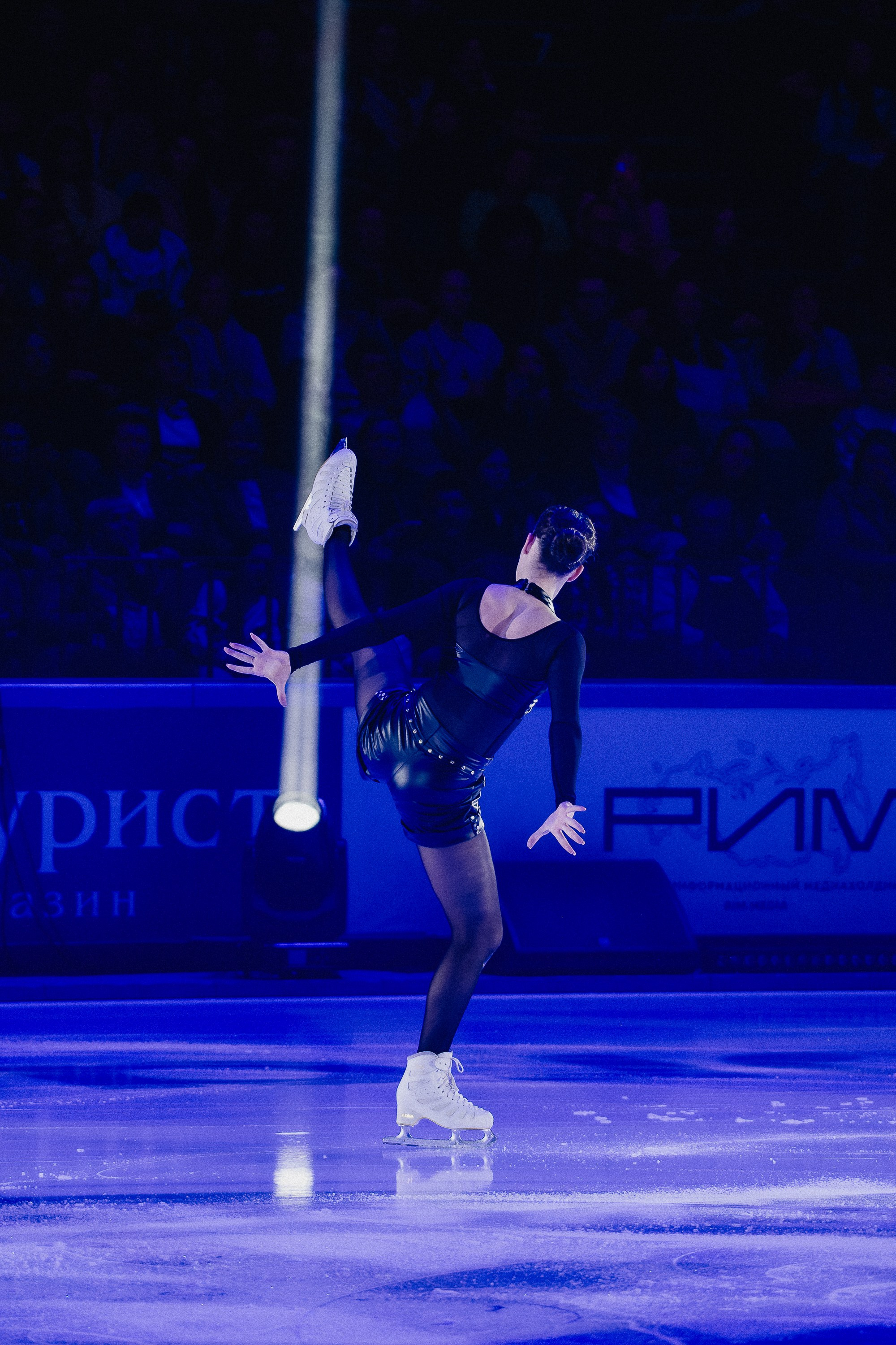 Шоу Этери Тутберидзе в Новосибирске. Воробьева Ксения — Спортивный и танцевальный фотограф Новосибирск