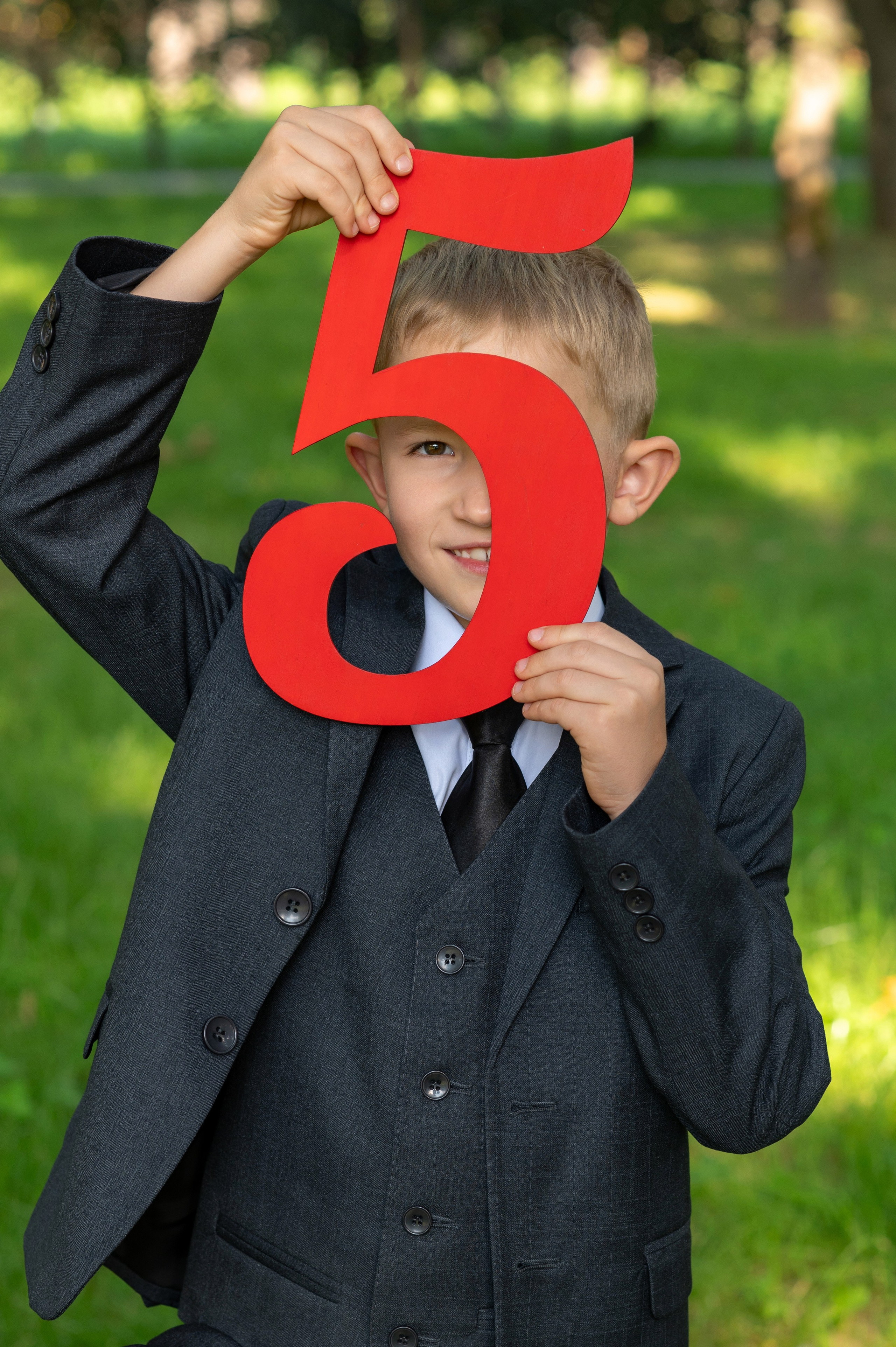 Проект «Здравствуй, школа!». Выпускные альбомы в саду и школе. Подольск. Лифарь Татьяна