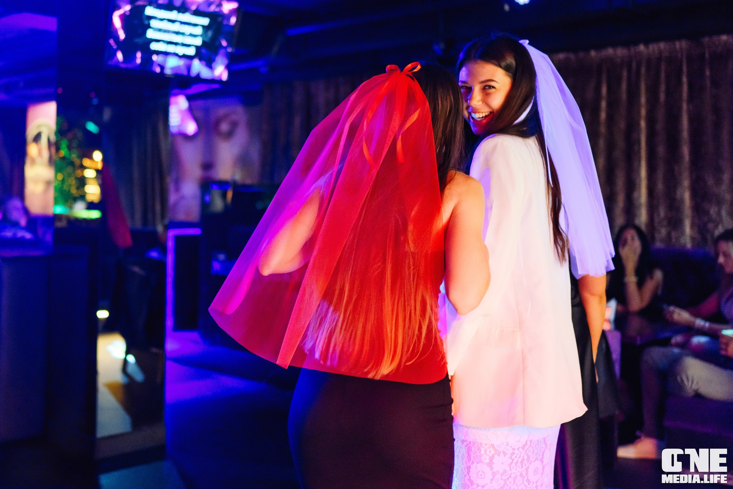 Фоторепортаж из караоке-клуба Эйфория. One Media Life: фоторепортажи, фотоотчеты с мероприятий и заведений