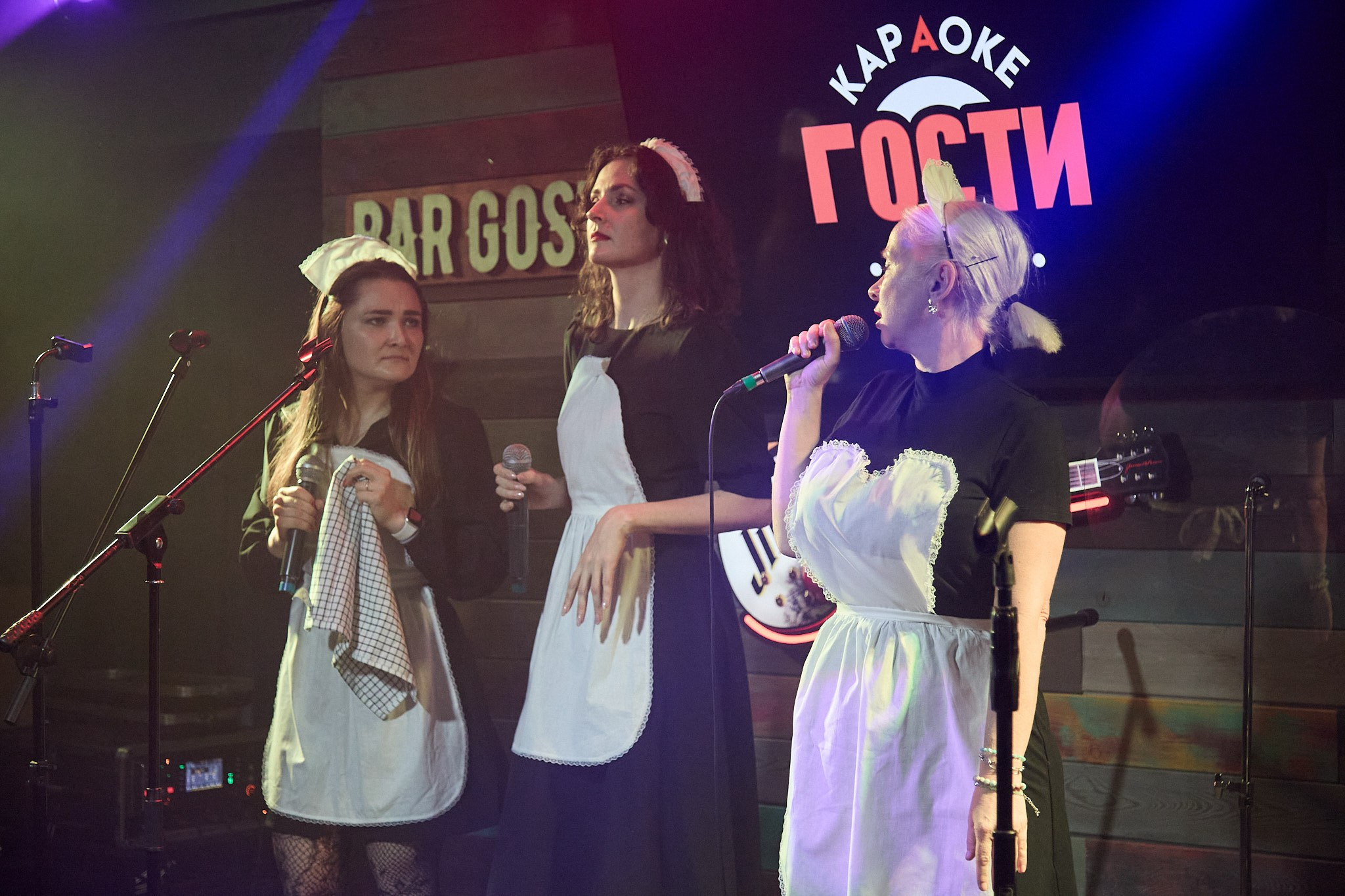 Концерт в баре «Гости». Фотограф Омск | Александр Вандеров