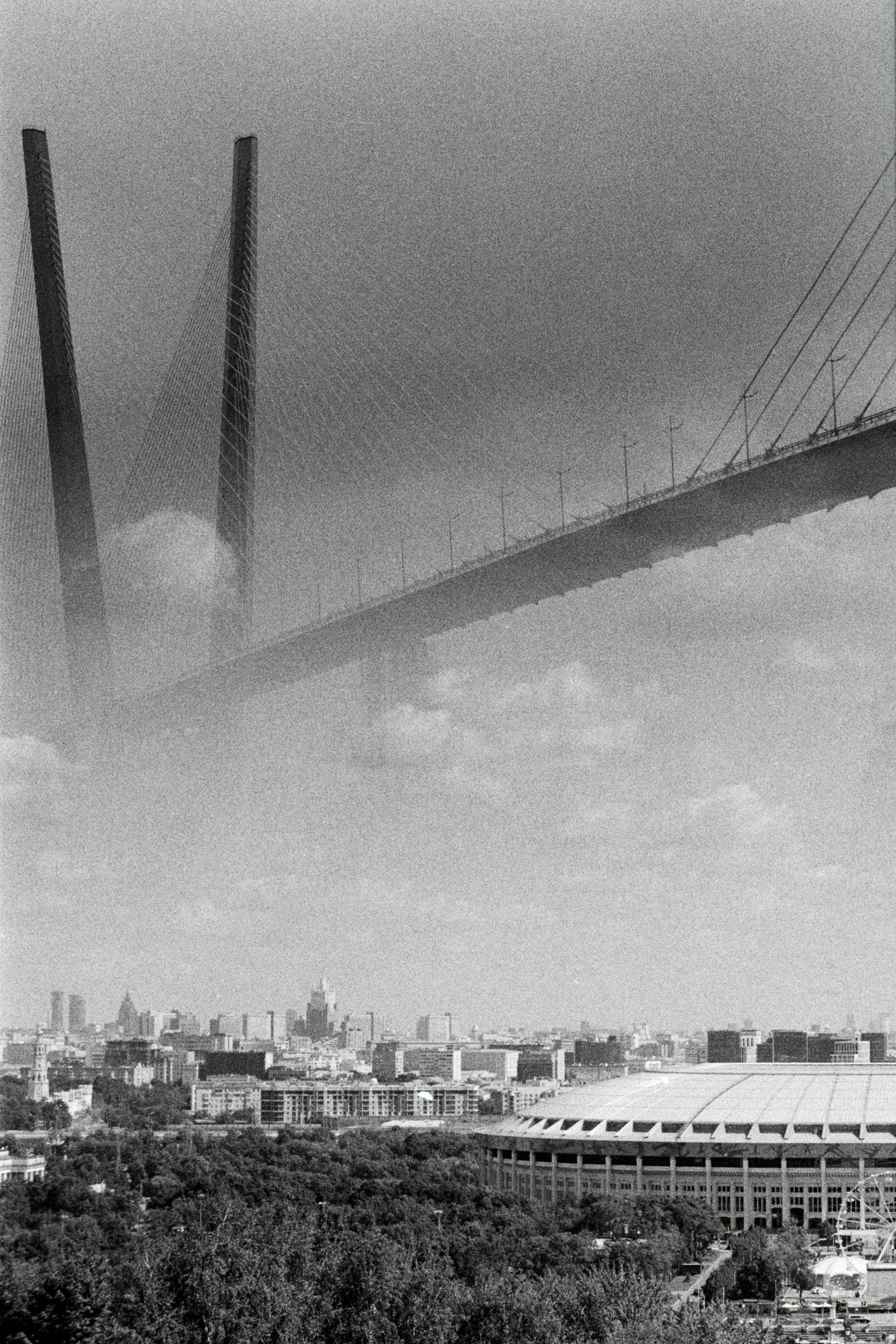 Автор: Виктор Езчелик