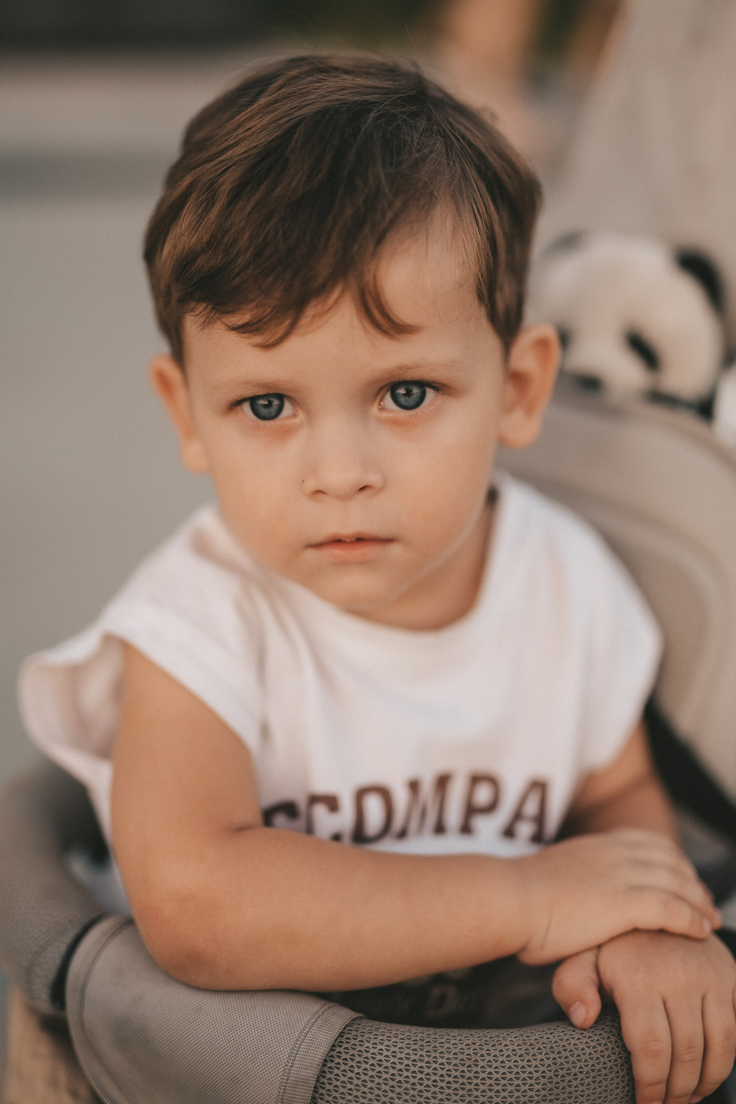 Семейная прогулочная фотосессия на Патрокле Владивосток. Портретный и семейный фотограф во Владивостоке Светлана Мухильченко