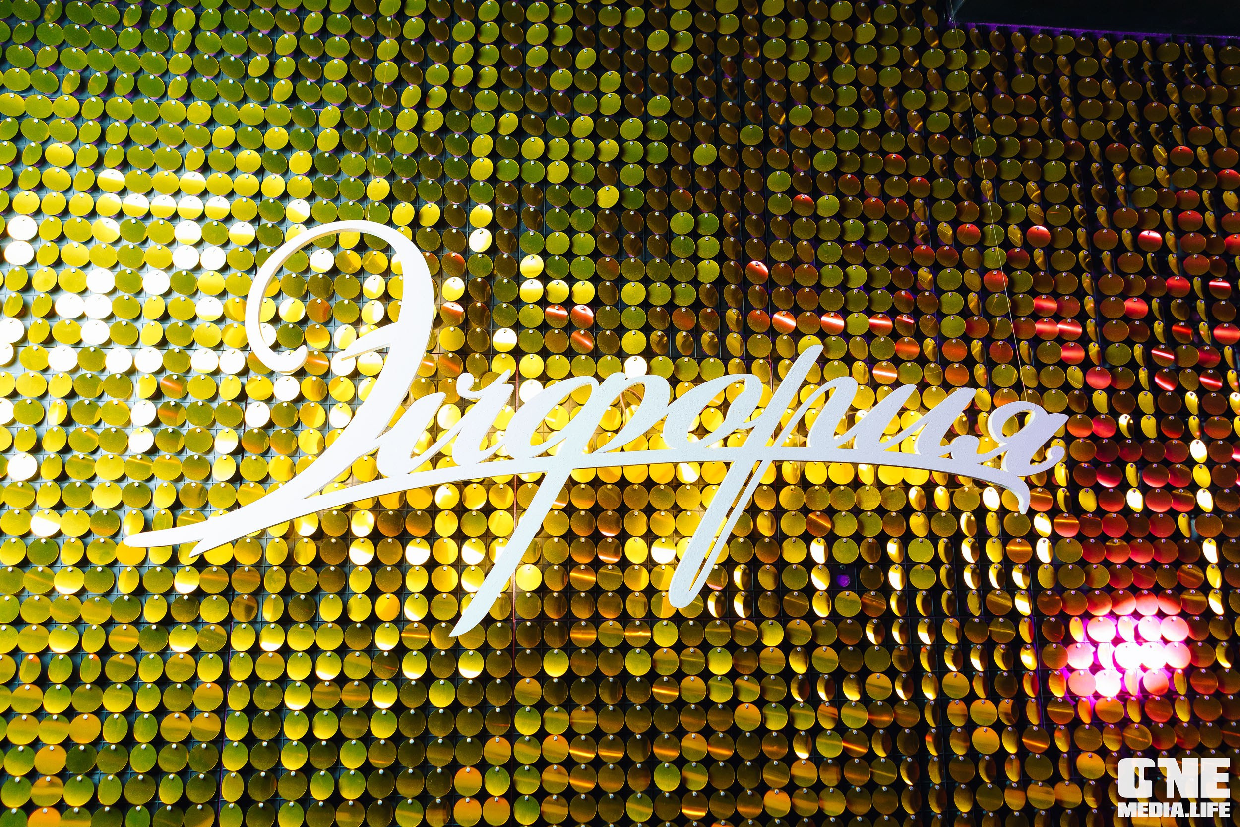 Фоторепортаж из караоке-клуба Эйфория. One Media Life: фоторепортажи, фотоотчеты с мероприятий и заведений