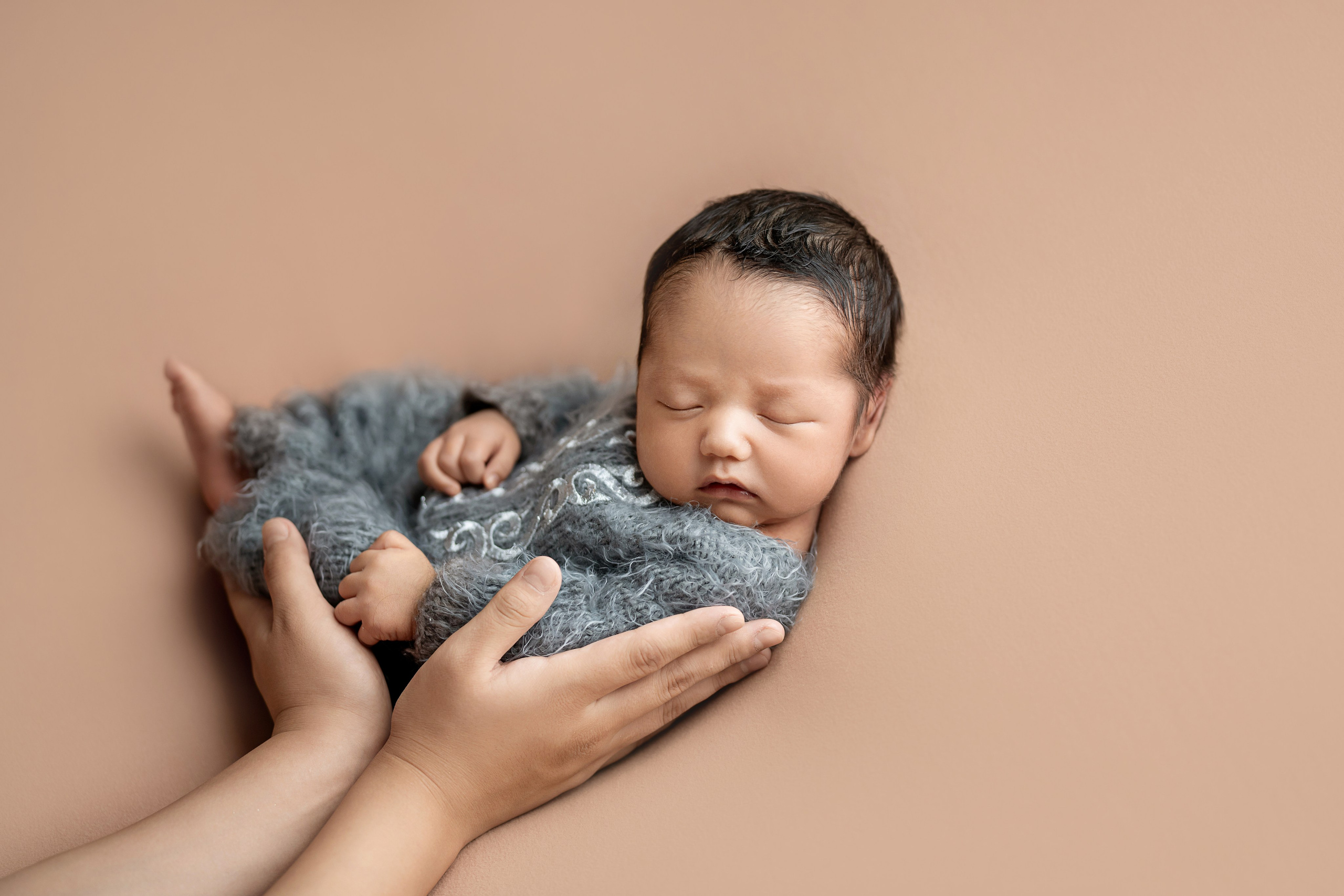 NEWBORN. Творческая команда Ульяшевы, свадебная и семейная фотография. Кахахста