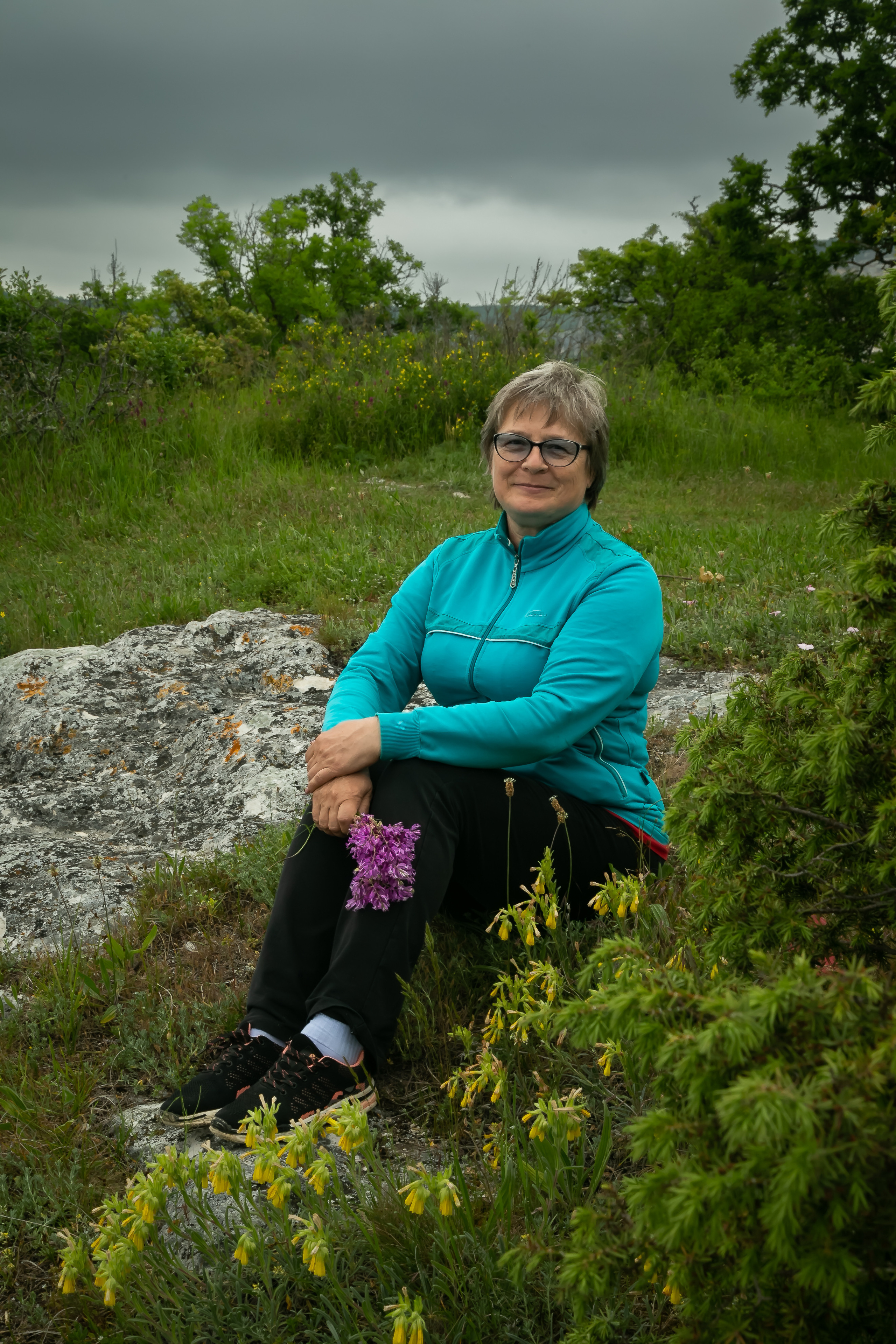Инна 💠 Виды с трёх вершин Байдарской долины. Фотограф в Симферополе и Крыму — Мария СветоЯра Дмитриева | Индивидуальные и семейные съёмки
