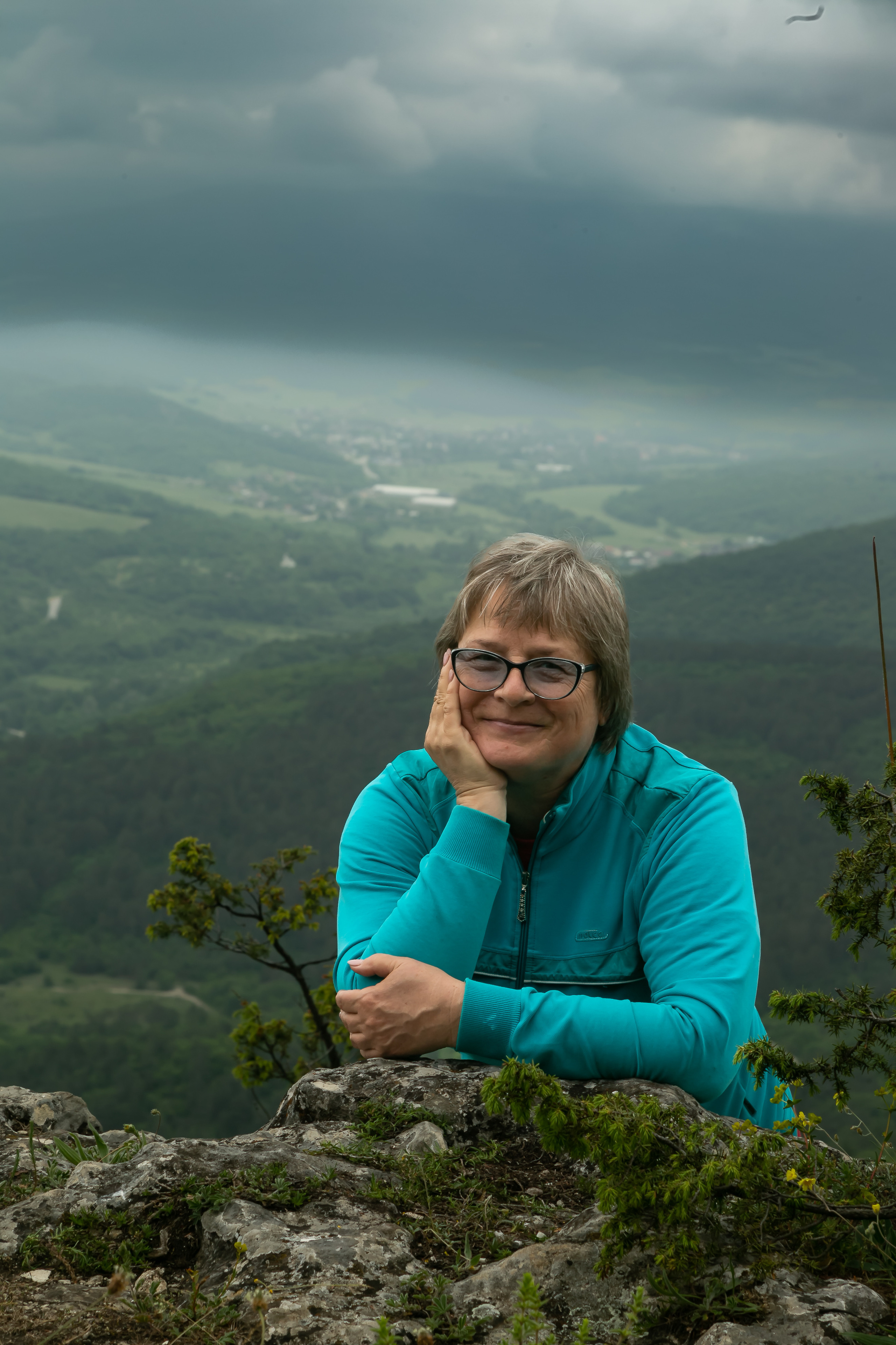 Инна 💠 Виды с трёх вершин Байдарской долины. Фотограф в Симферополе и Крыму — Мария СветоЯра Дмитриева | Индивидуальные и семейные съёмки