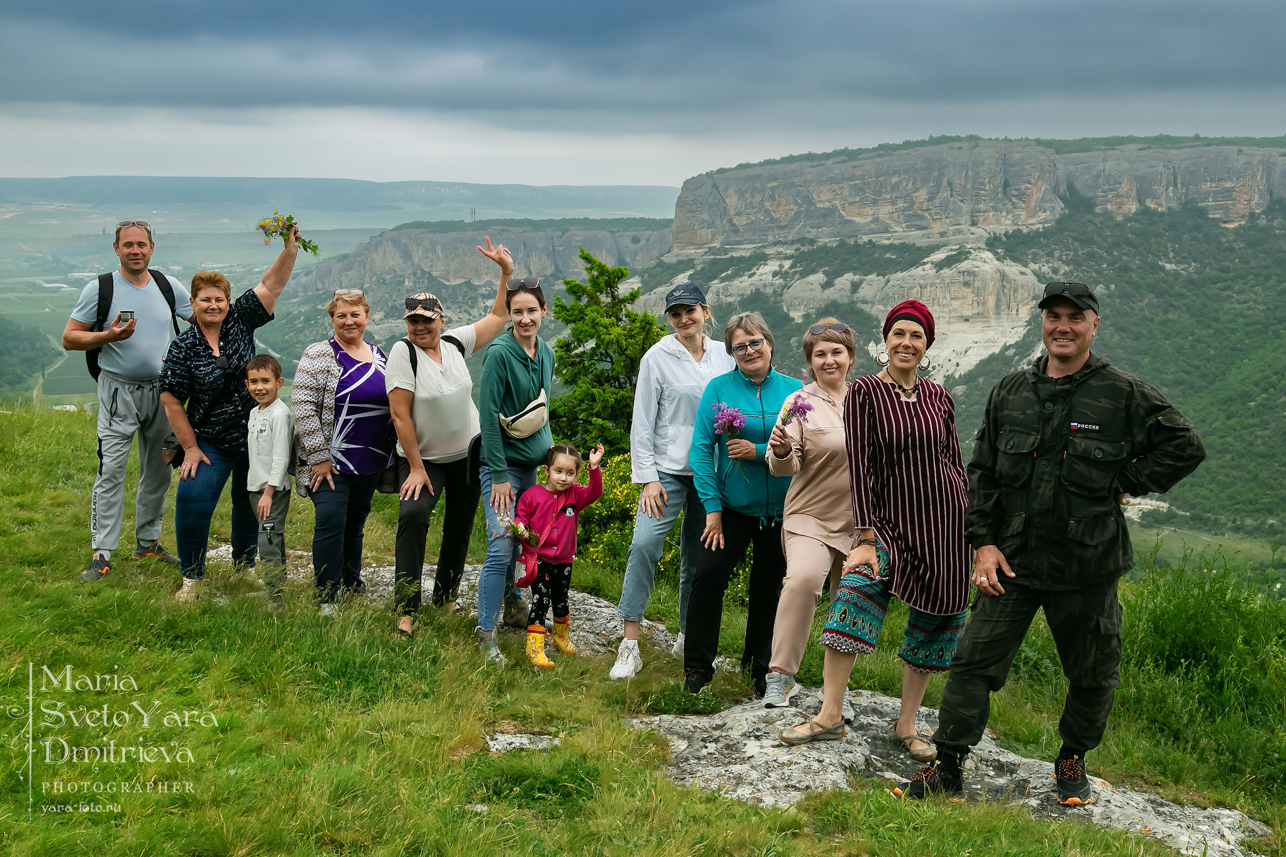Инна 💠 Виды с трёх вершин Байдарской долины. Фотограф в Симферополе и Крыму — Мария СветоЯра Дмитриева | Индивидуальные и семейные съёмки