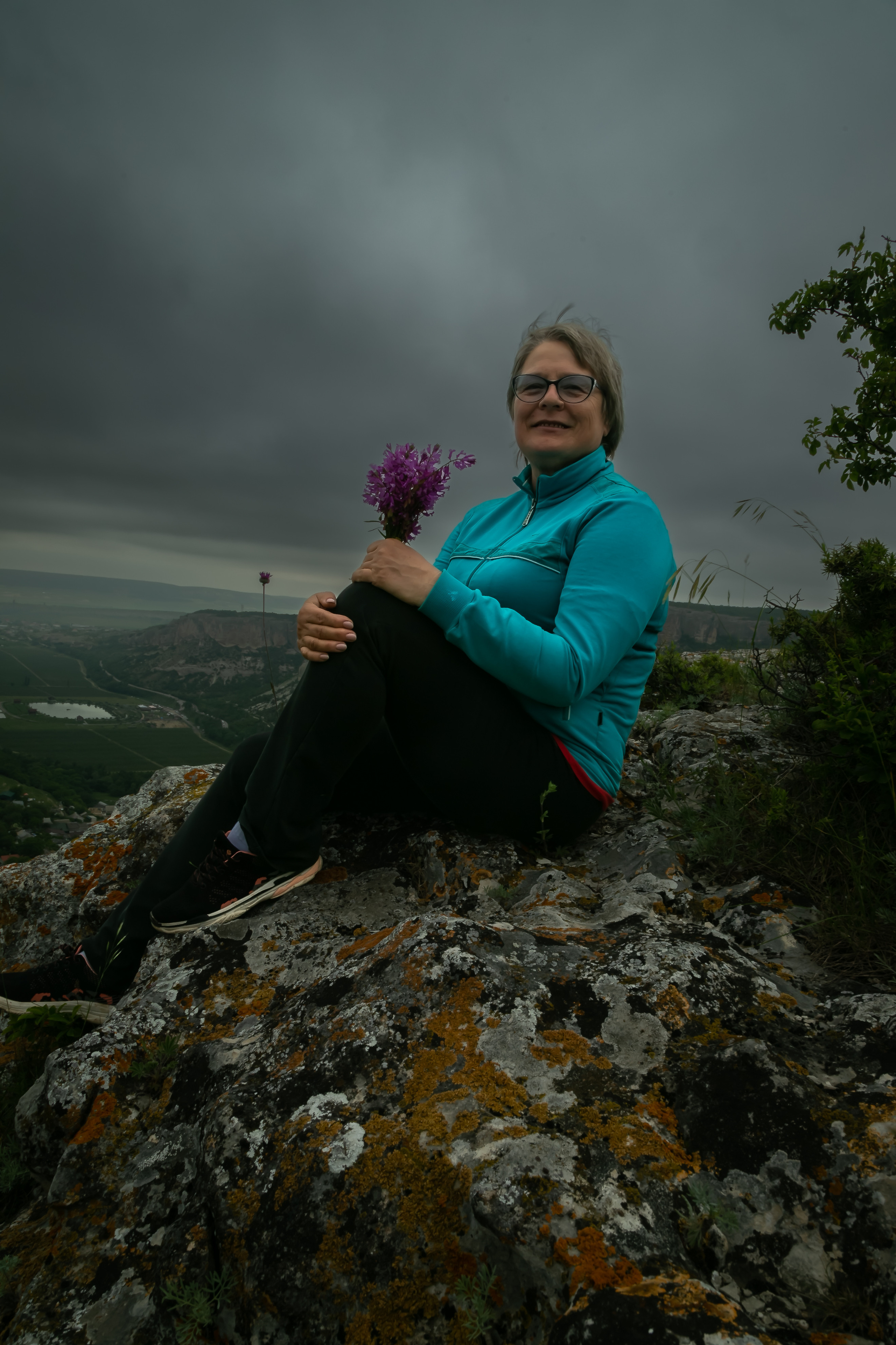 Инна 💠 Виды с трёх вершин Байдарской долины. Фотограф в Симферополе и Крыму — Мария СветоЯра Дмитриева | Индивидуальные и семейные съёмки