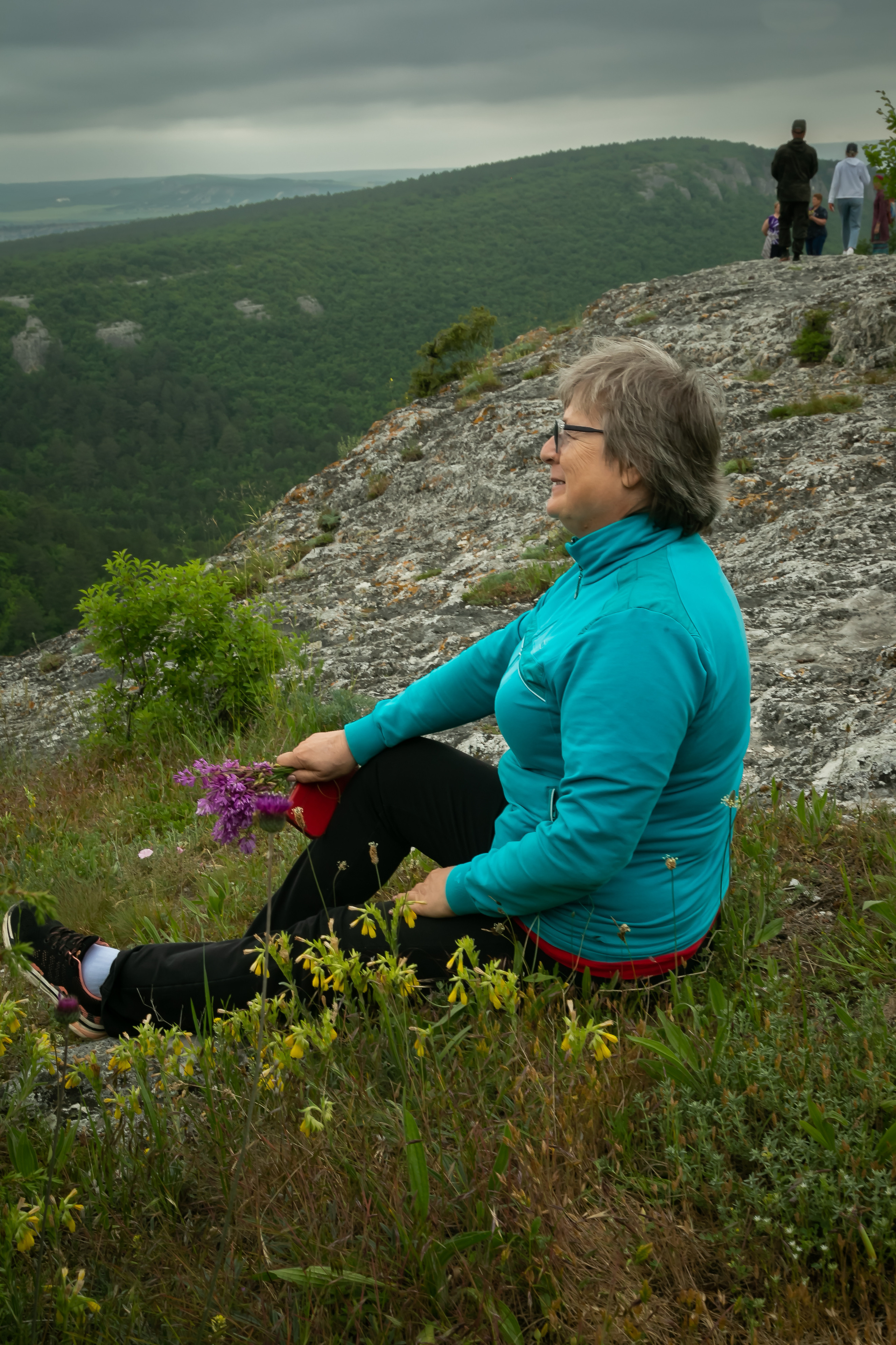 Инна 💠 Виды с трёх вершин Байдарской долины. Фотограф в Симферополе и Крыму — Мария СветоЯра Дмитриева | Индивидуальные и семейные съёмки