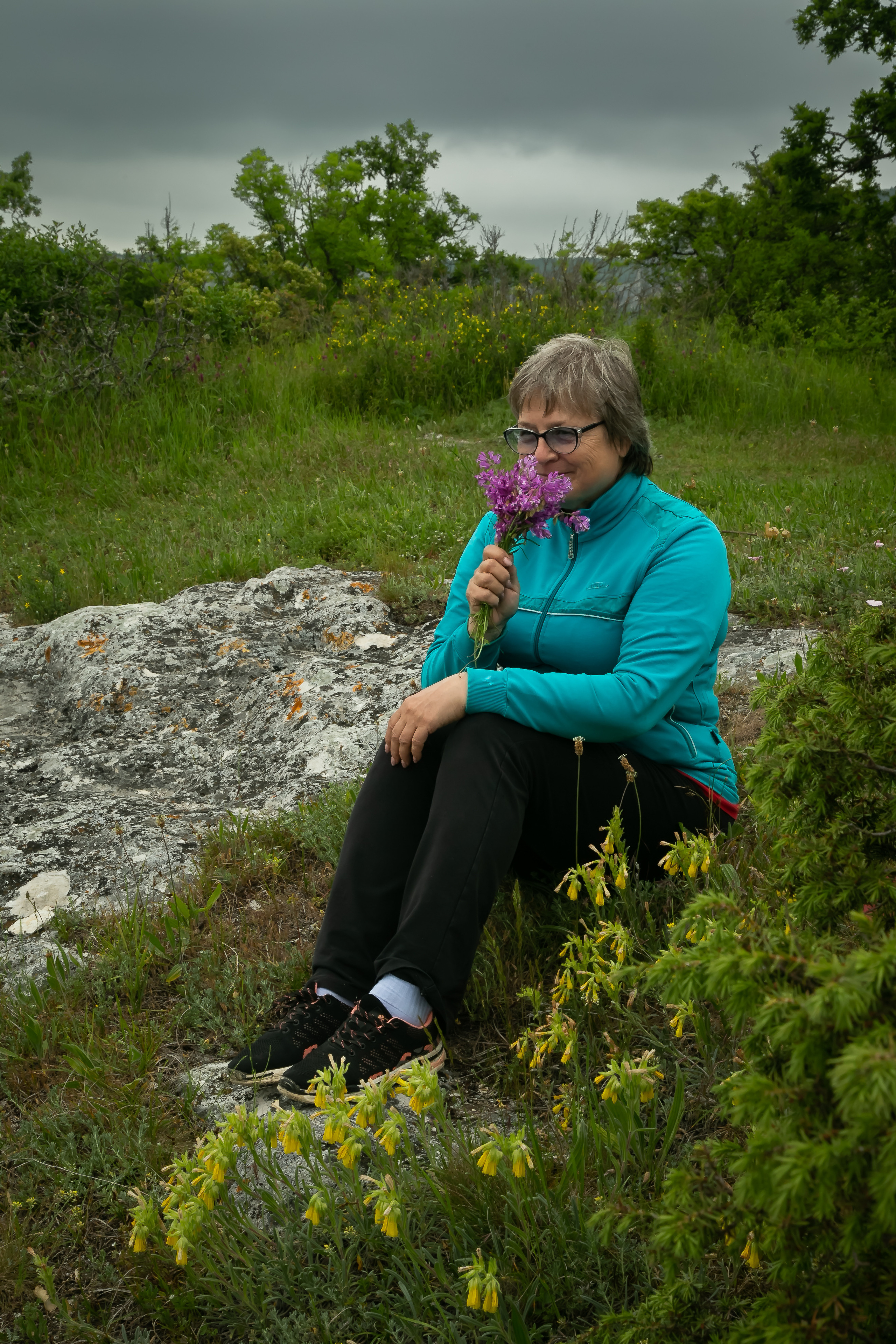 Инна 💠 Виды с трёх вершин Байдарской долины. Фотограф в Симферополе и Крыму — Мария СветоЯра Дмитриева | Индивидуальные и семейные съёмки