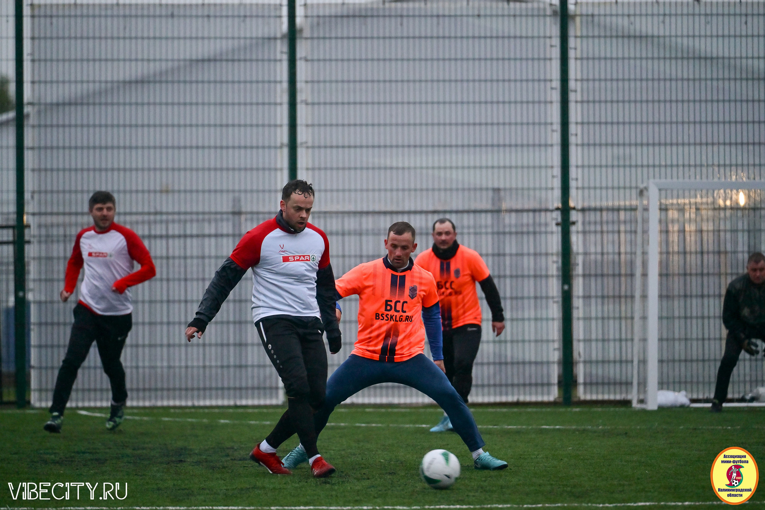 ИГРЫ МИНИ-ФУТБОЛЬНОЙ ЛИГИ. VIBECITY.RU Вайб Сити Ру Фоторепортажи Фотоотчеты Калининград