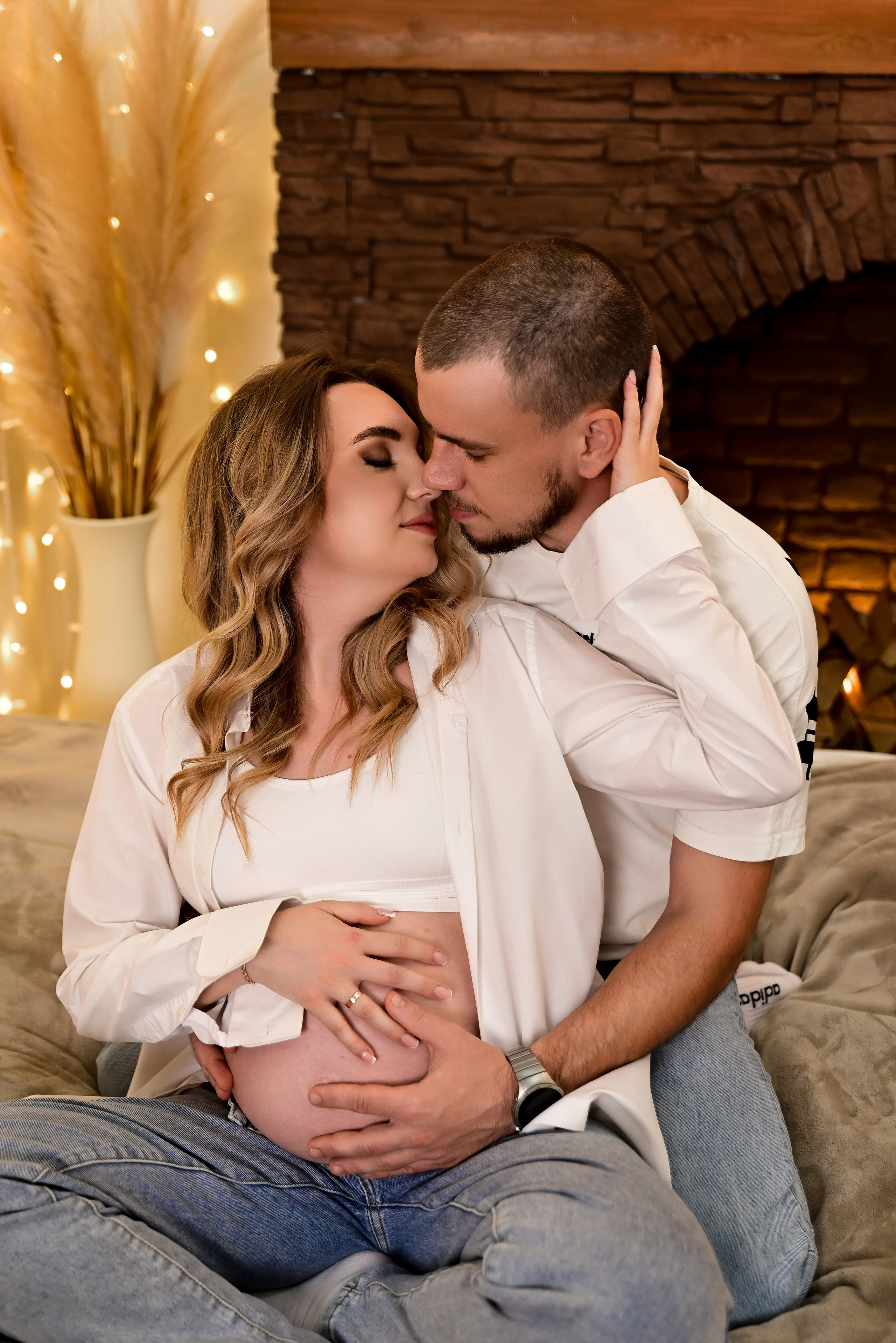 Беременность. Фотостудия Зефир. Фотосессии в студии под ключ. Москва. Семейные и детские фотосессии