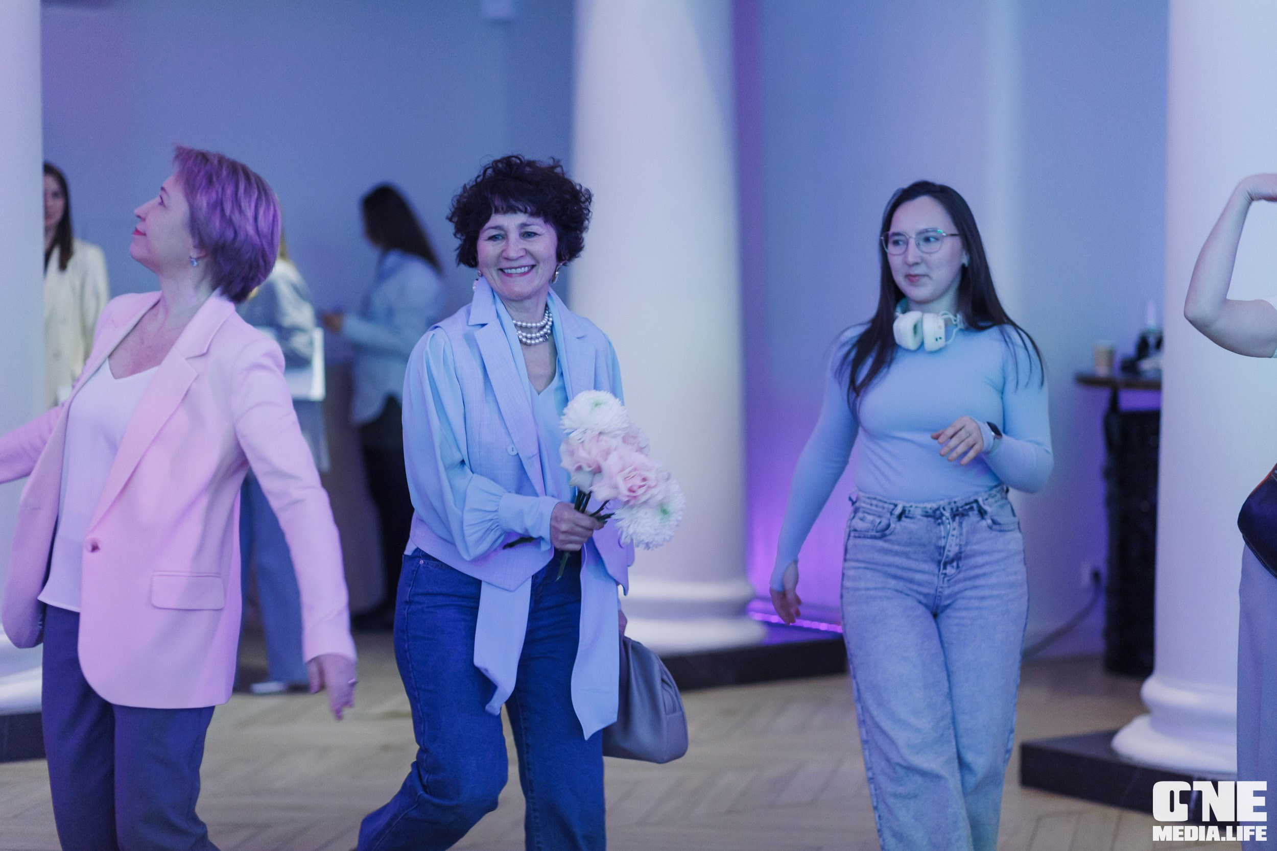 Форум Мой Бизнес — Девичник. One Media Life: фоторепортажи, фотоотчеты с мероприятий и заведений