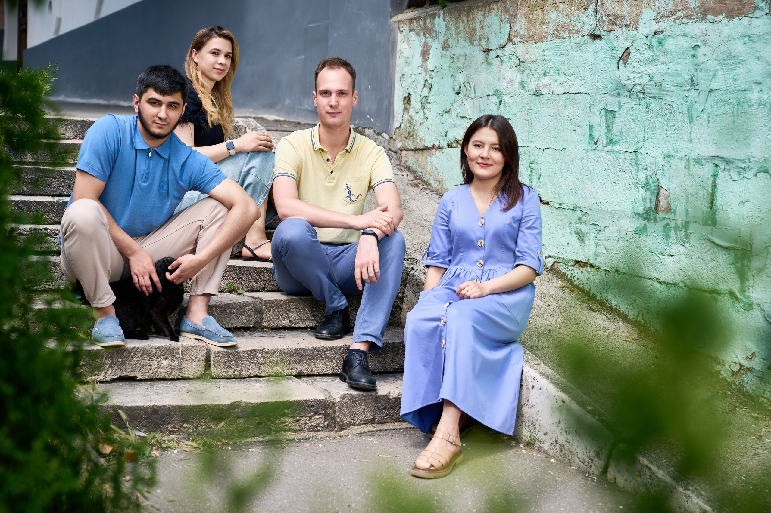 Выпускные альбомы и съемка на улице, плюсы и минусы