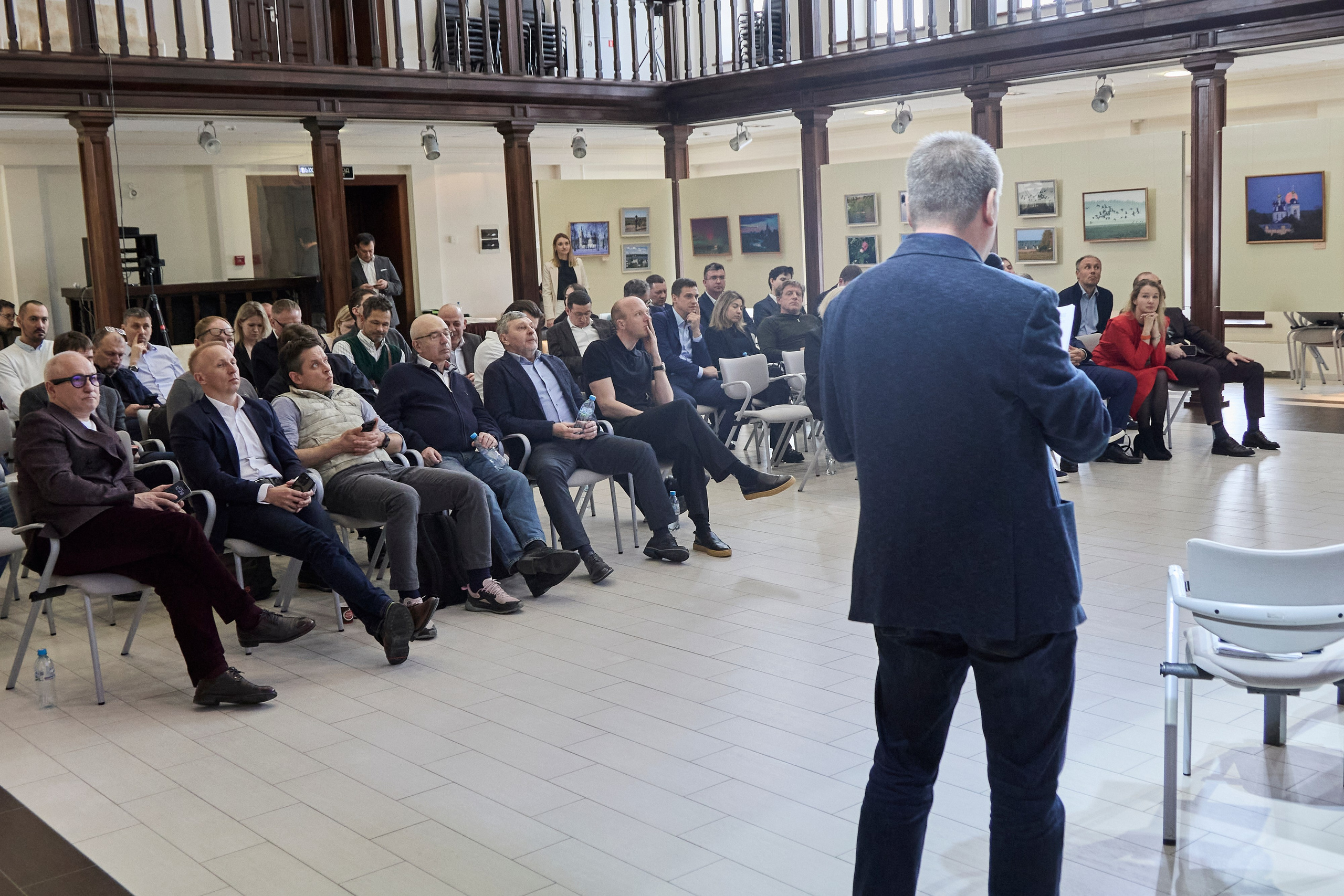 Дискуссионный клуб «Попутного ветра» | Левитановский культурный центр. Плёс. OSPhoto