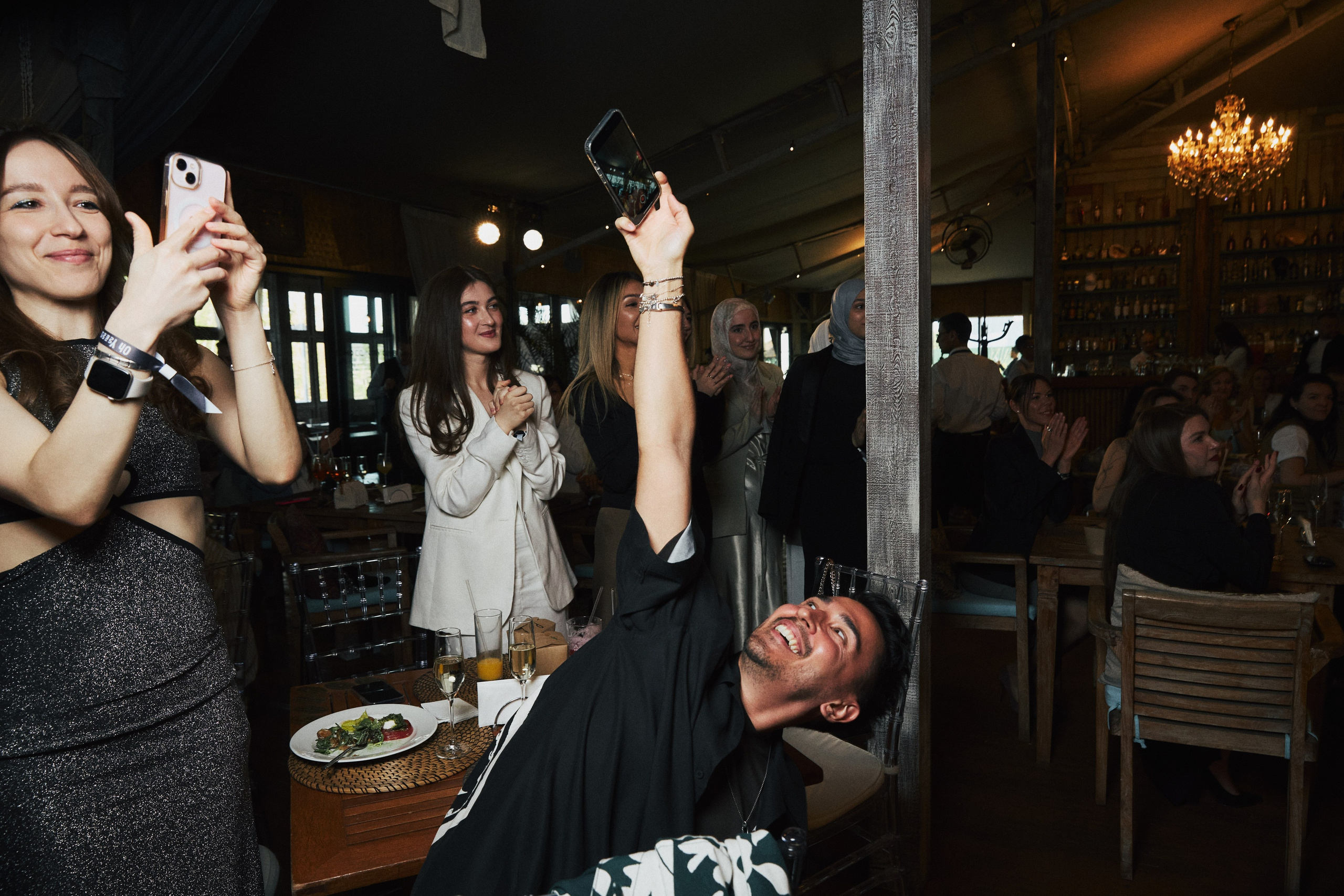 Репортаж с корпоративного юбилея стоматологической клиники Ice Berg. КонТайм: профессиональная съемка для организаций