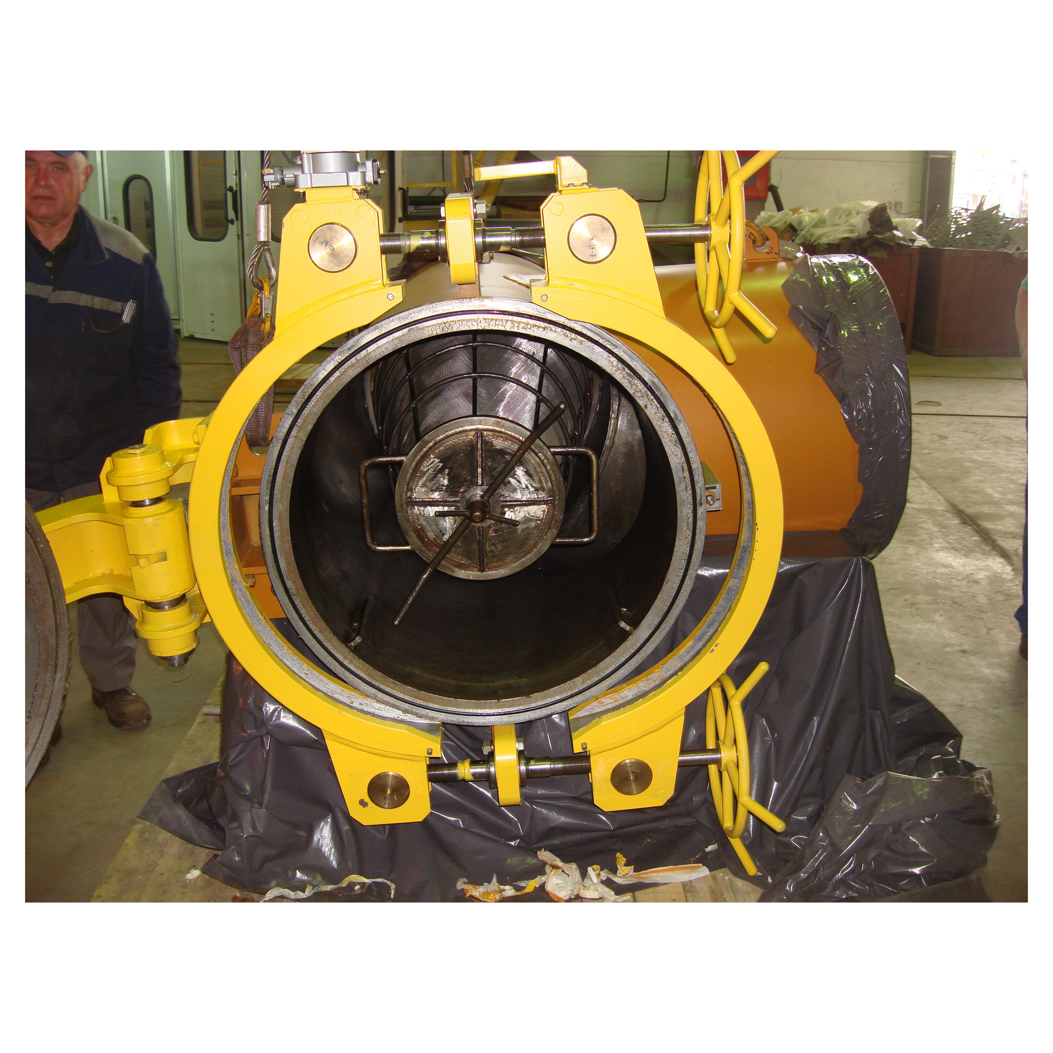 Фильтры для газов и жидкостей. ПЕТЕРБУРГНИИХИММАШ разрабатывает и изготавливает оборудование