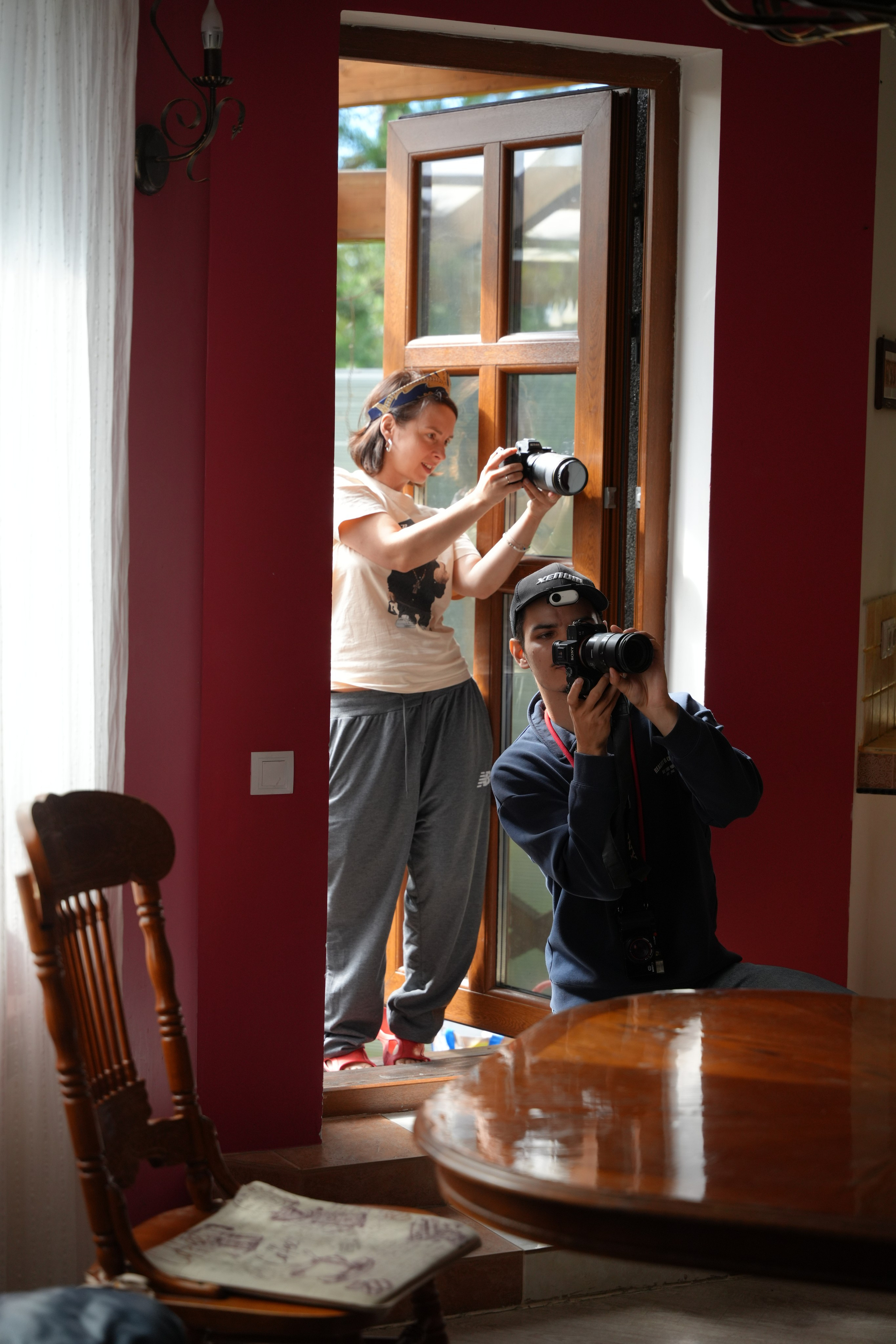 #backstage со съёмок команды в загородном доме. Портретный фотограф в Санкт-Петербурге Дмитриева Наталия