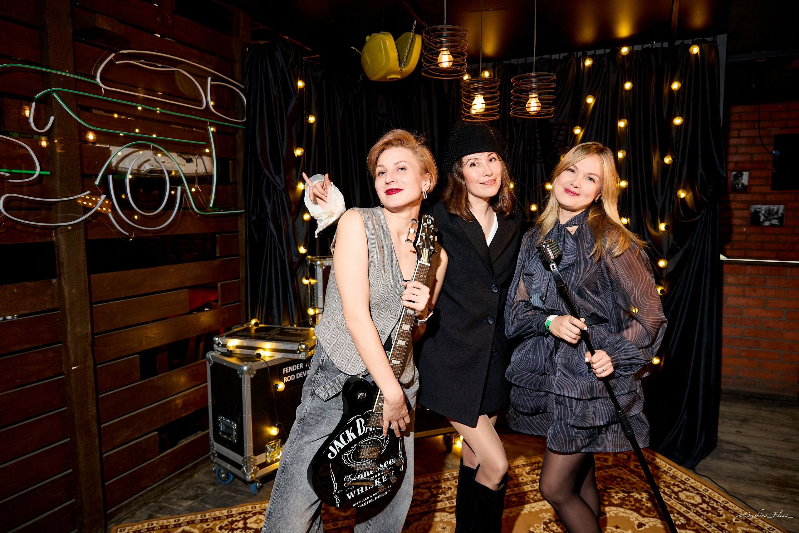 Поп рок группа @velvetgroup. Свадебный и семейный фотограф в Ульяновске Орешина Елена