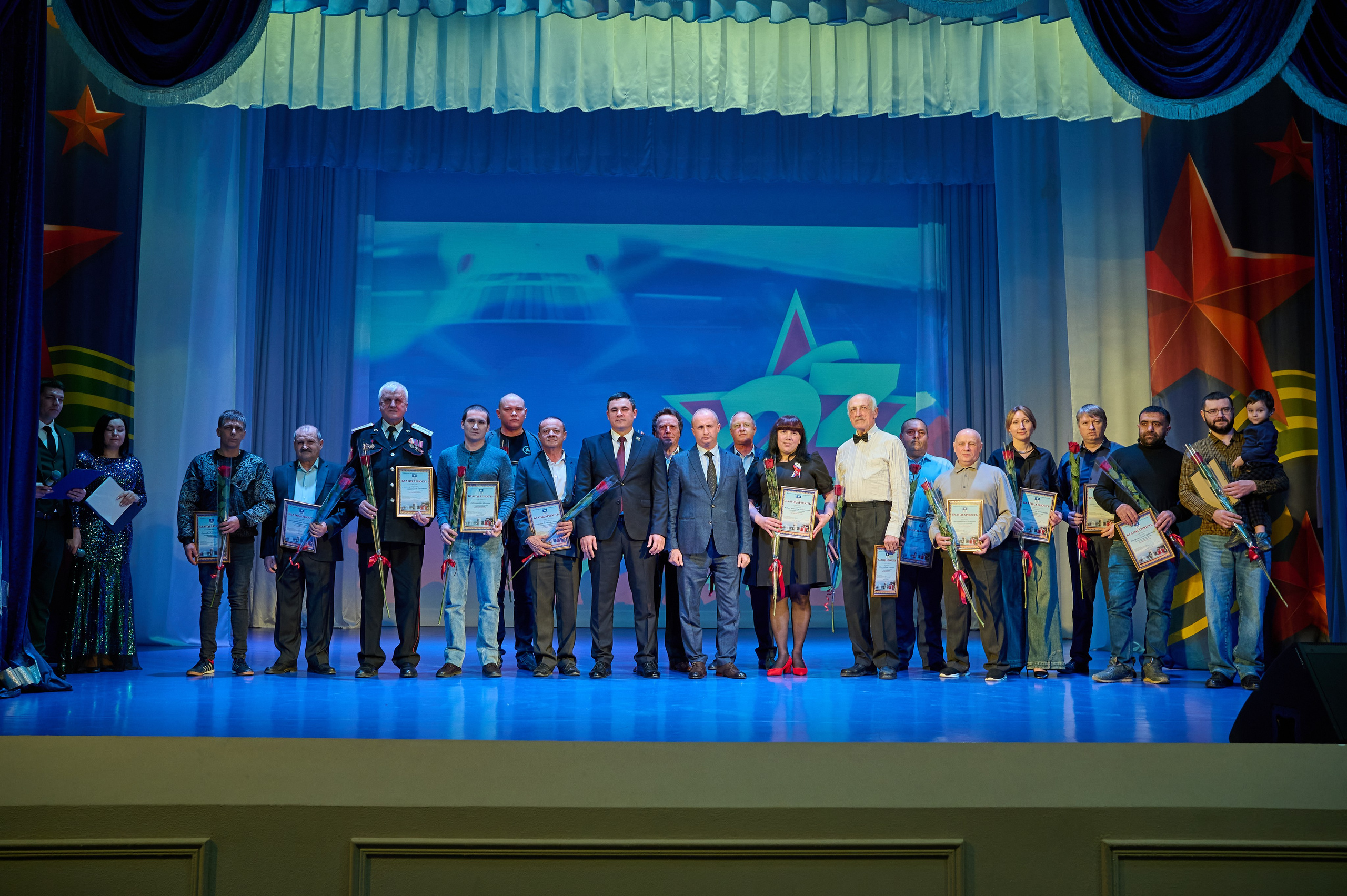Марьина роща 23 февраля. Жизнь курорта Кабардинка в фотографиях