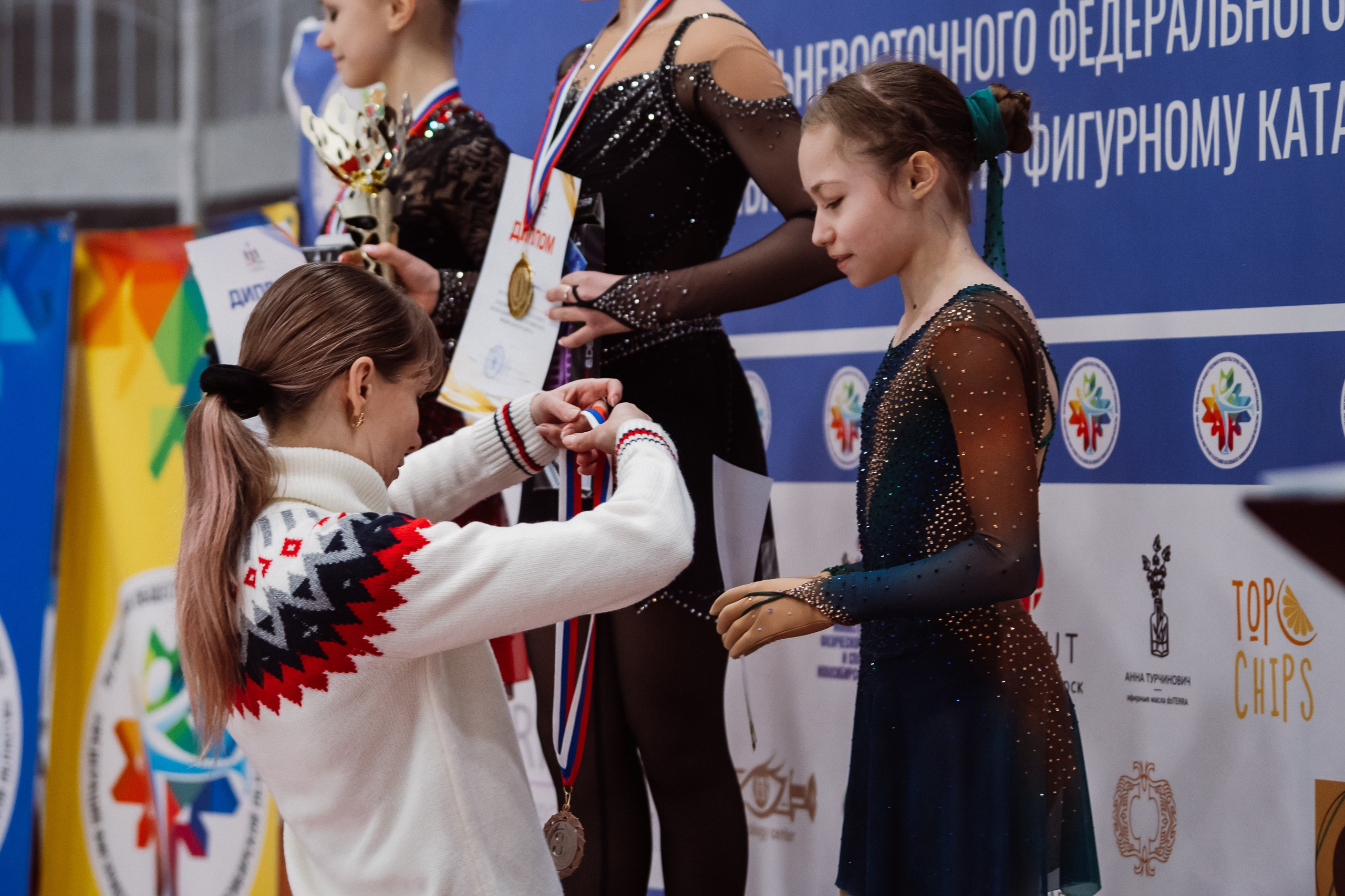 Первенство ДФО и СФО по фигурному катанию на коньках г. Искитим. Воробьева Ксения — Спортивный и танцевальный фотограф Новосибирск