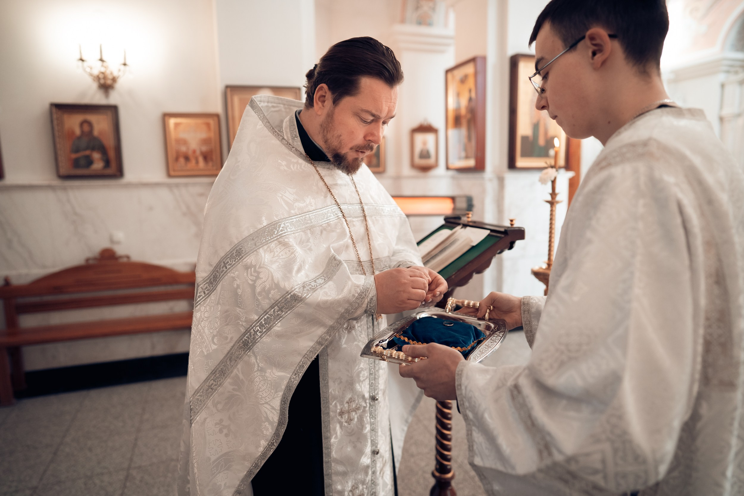 Венчание в храме Вознесения Господне г. Севастополь. Церковный фотограф Севастополь