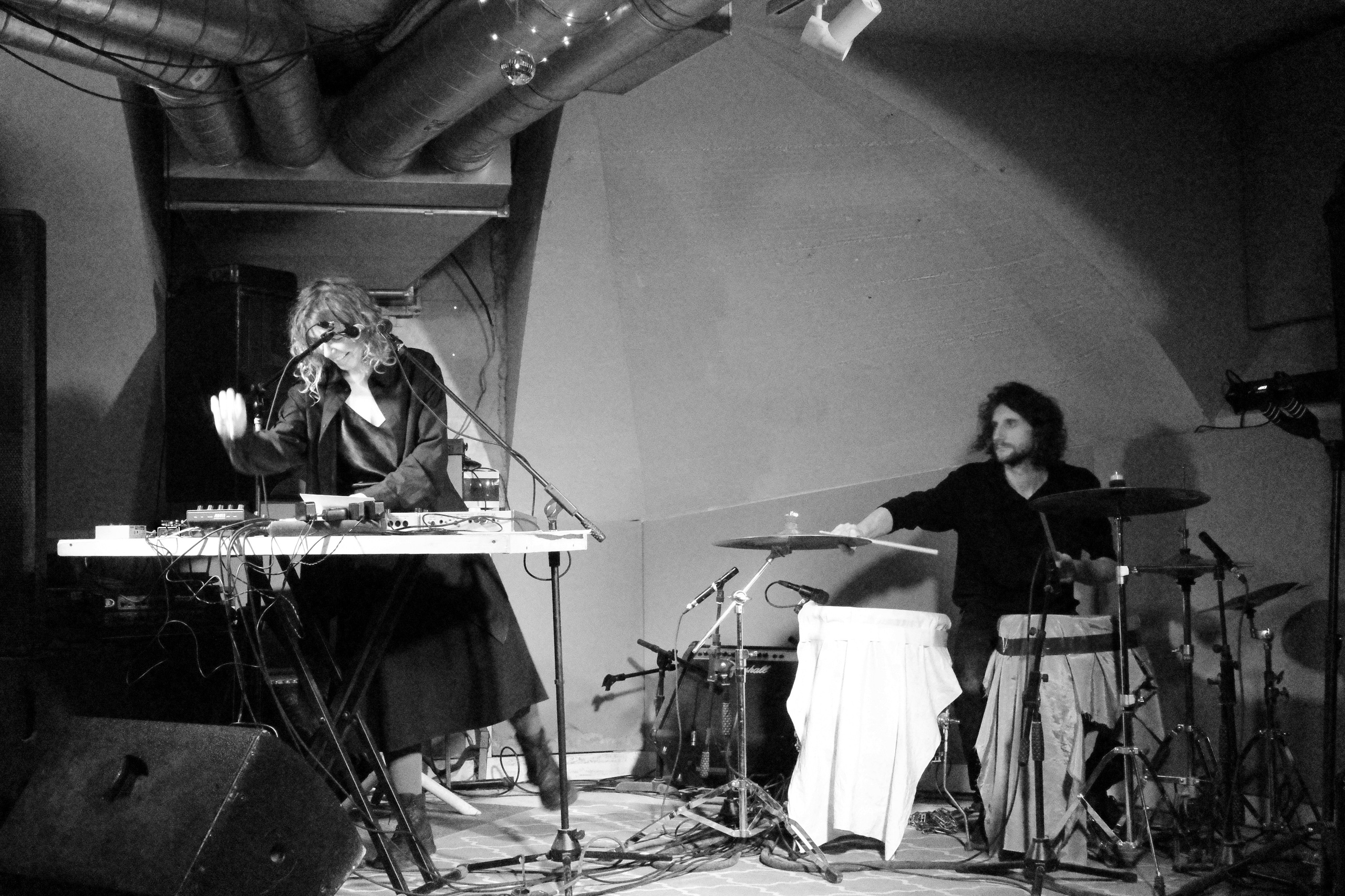 Видишь, я всё ещё здесь 🎛️. Миша Печёнкин | фотография