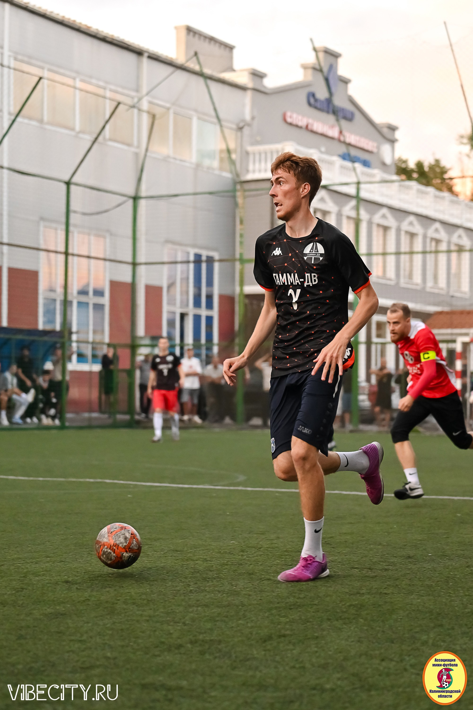 ИГРЫ МИНИ-ФУТБОЛЬНОЙ И КОРПОРАТИВНОЙ ЛИГИ. VIBECITY.RU Вайб Сити Ру Фоторепортажи Фотоотчеты Калининград