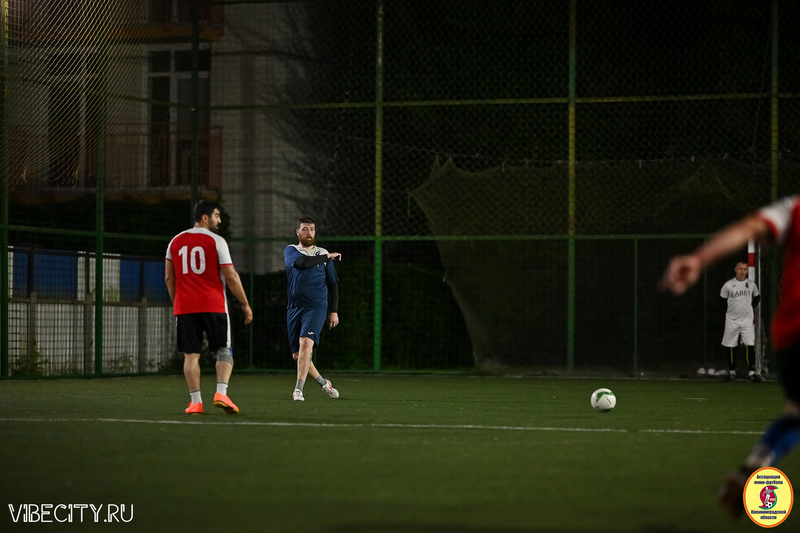 ИГРЫ МИНИ-ФУТБОЛЬНОЙ И КОРПОРАТИВНОЙ ЛИГИ. VIBECITY.RU Вайб Сити Ру Фоторепортажи Фотоотчеты Калининград