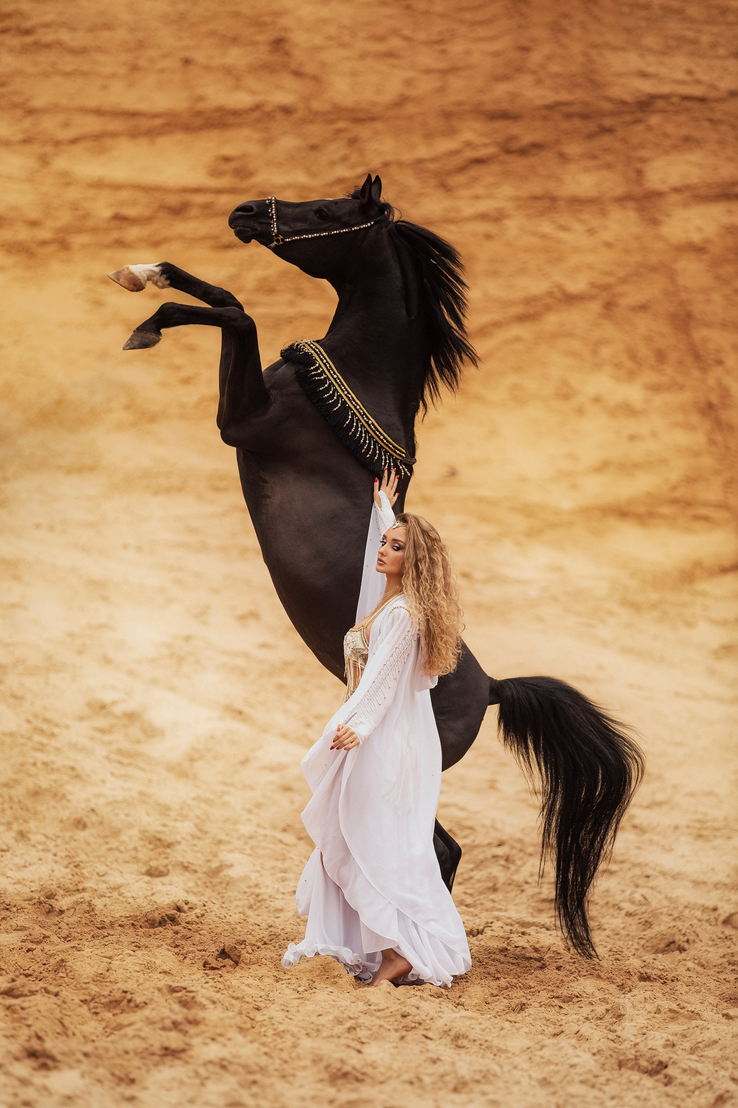 Восточная фотосессия с конем. Женский и свадебный фотограф в Москве Елена Тараскина