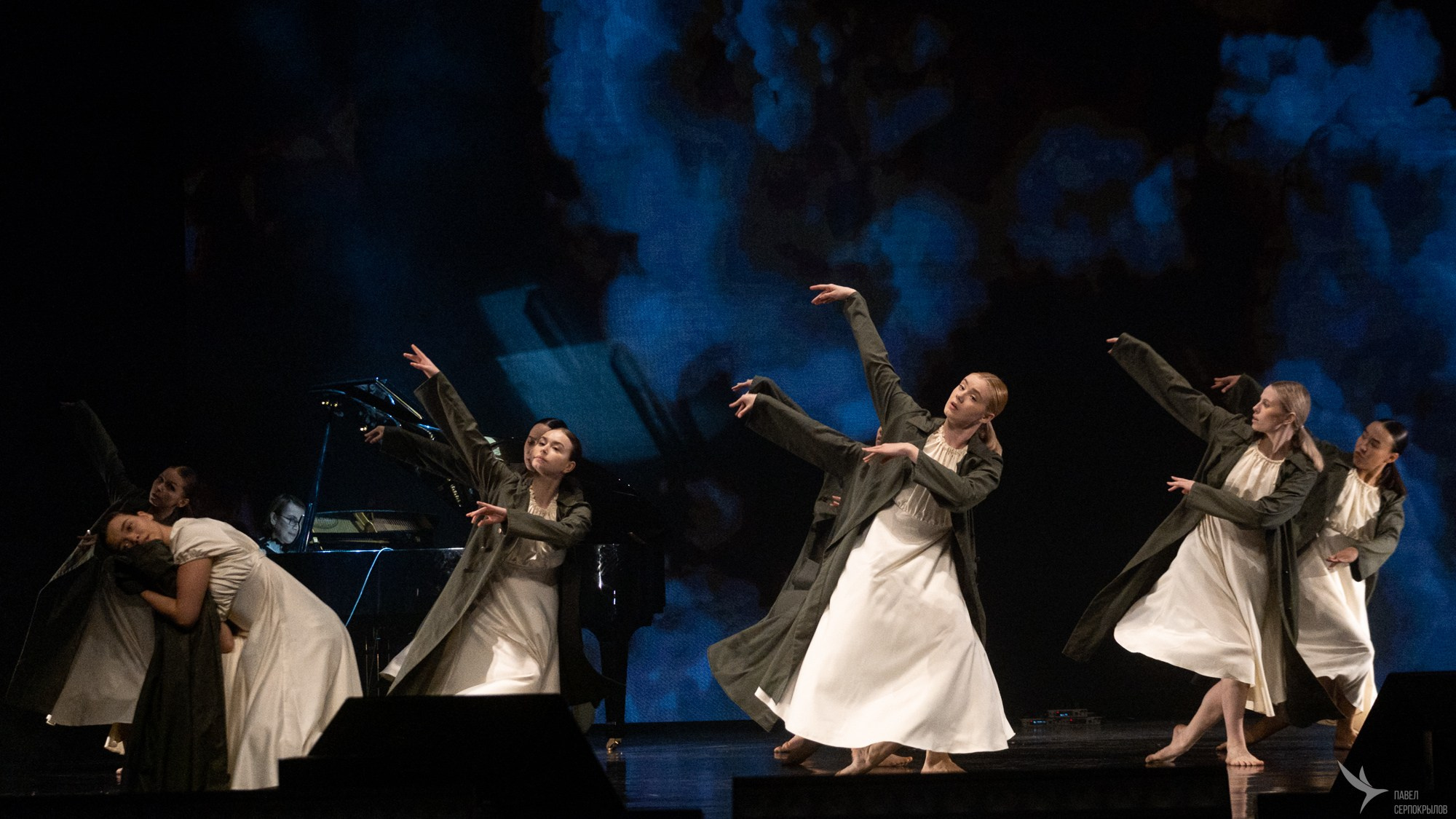 Юбилейный концерт студии эстрадного танца «Изумрудный город». Репортажный фотограф в Казани Павел Серпокрылов