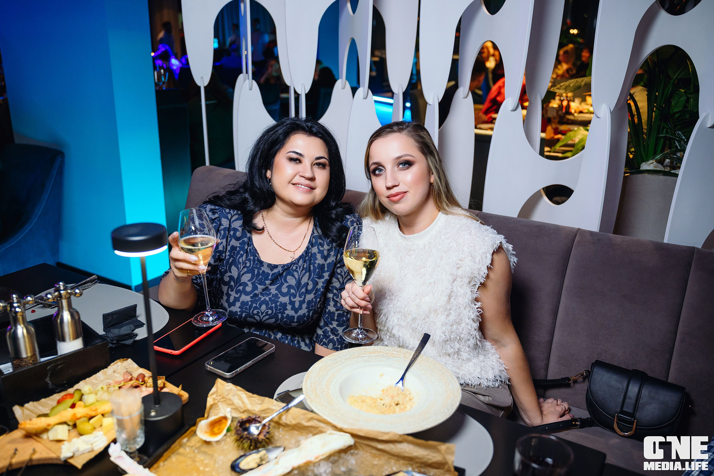 Фоторепортаж из ресторана Океан. One Media Life: фоторепортажи, фотоотчеты с мероприятий и заведений