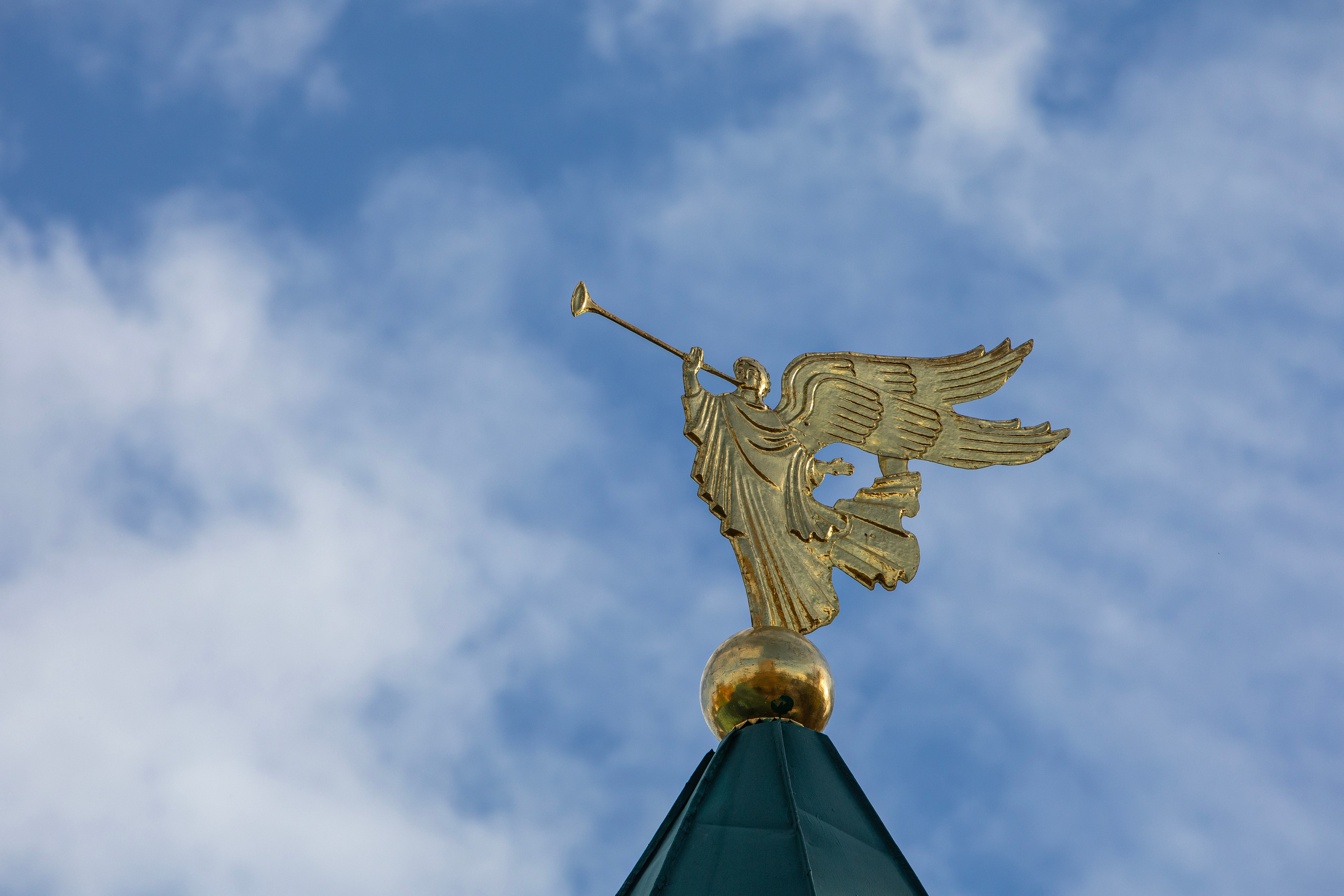 Воскресенье в г. Дмитров. Фотограф Сергей Ловкий