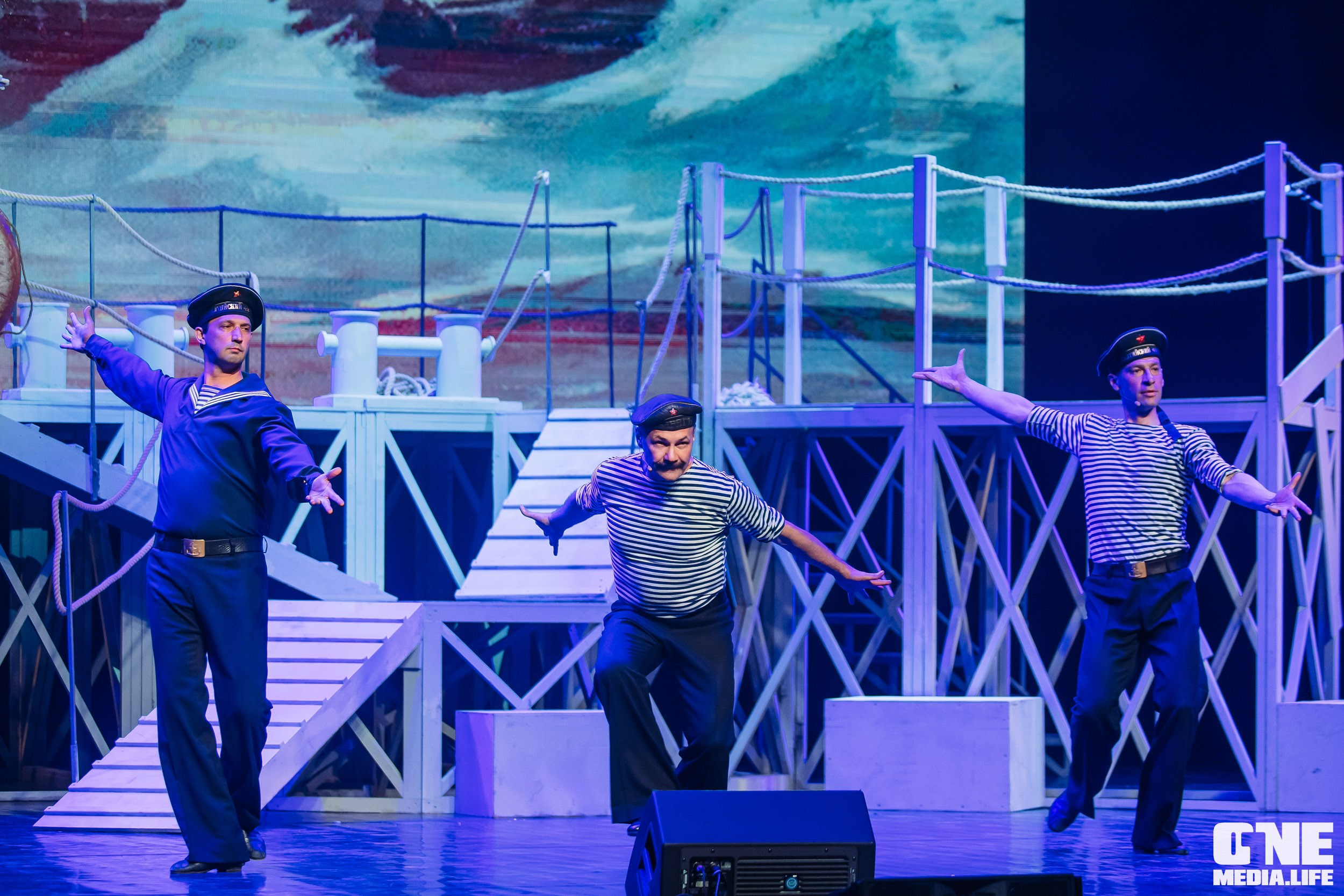 Фоторепортаж из Янтарь Холла. One Media Life: фоторепортажи, фотоотчеты с мероприятий и заведений