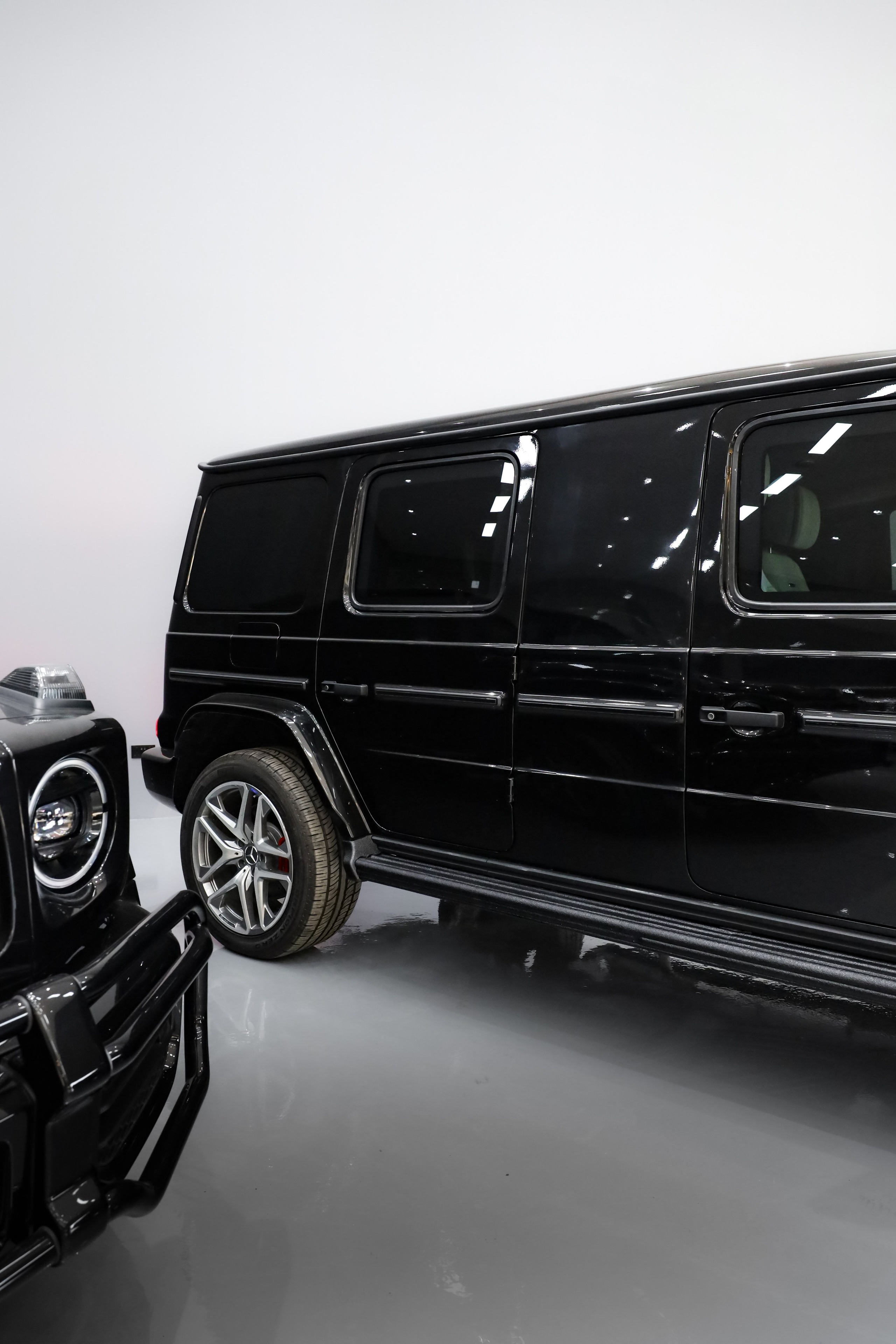 Armored car. Skyden Cars