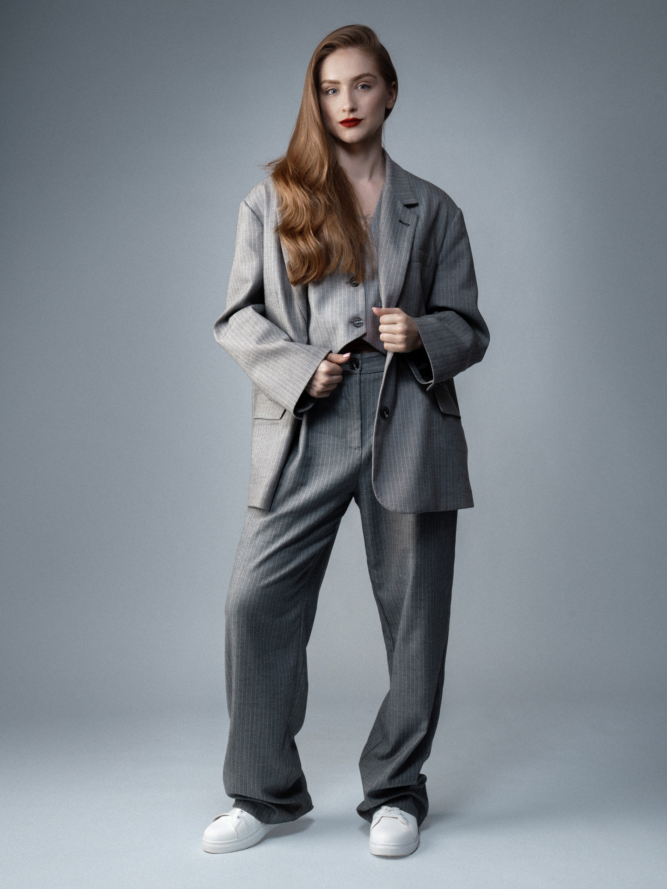 Мария, 40-42 р-р, рост 168. KED Production — продакшн из СПб. Создаём фото, видео и контент, который помогает брендам и селлерам продавать больше