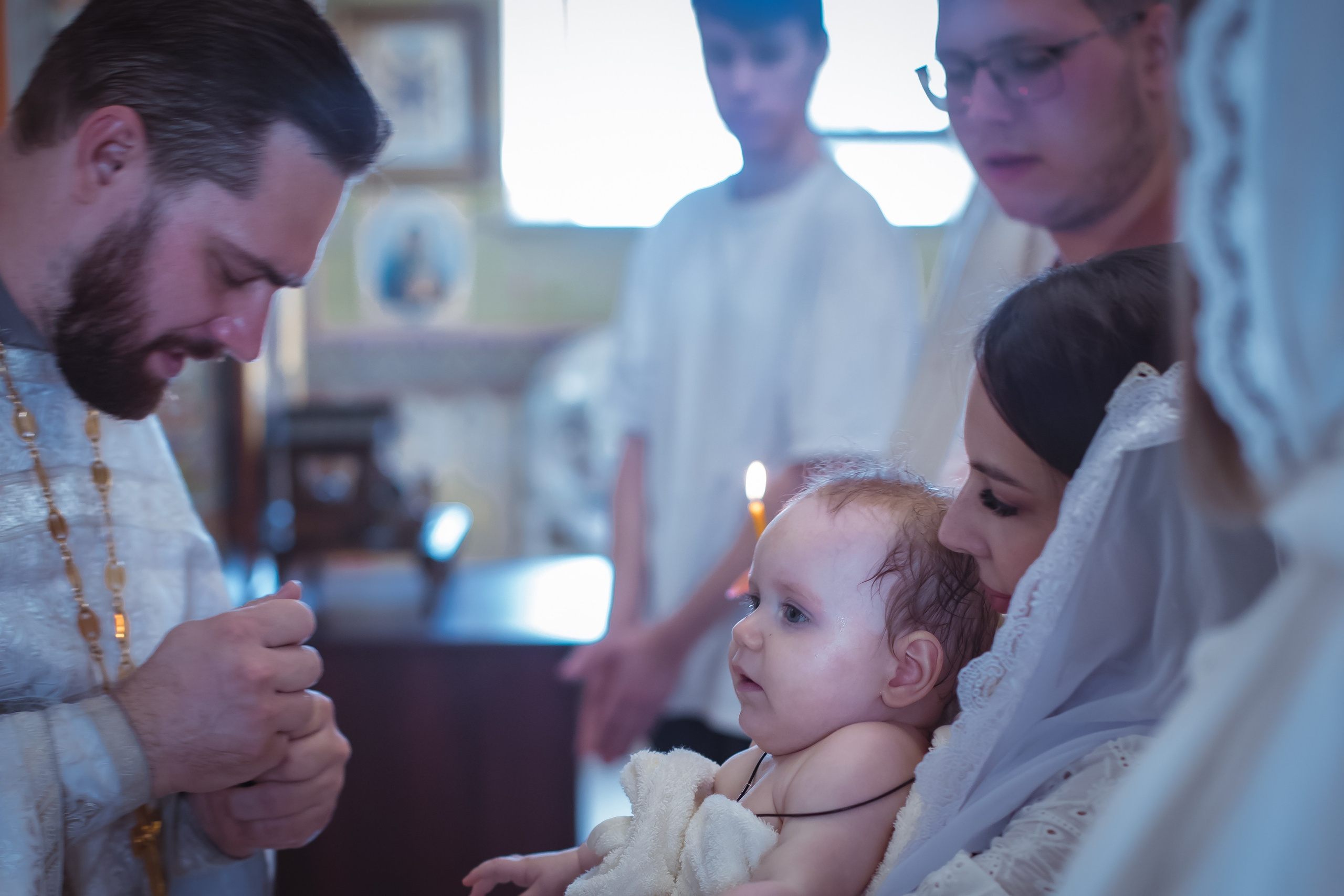 Таинство крещения Варварочки. Фотограф и видеограф в Ставрополе Инна Попова