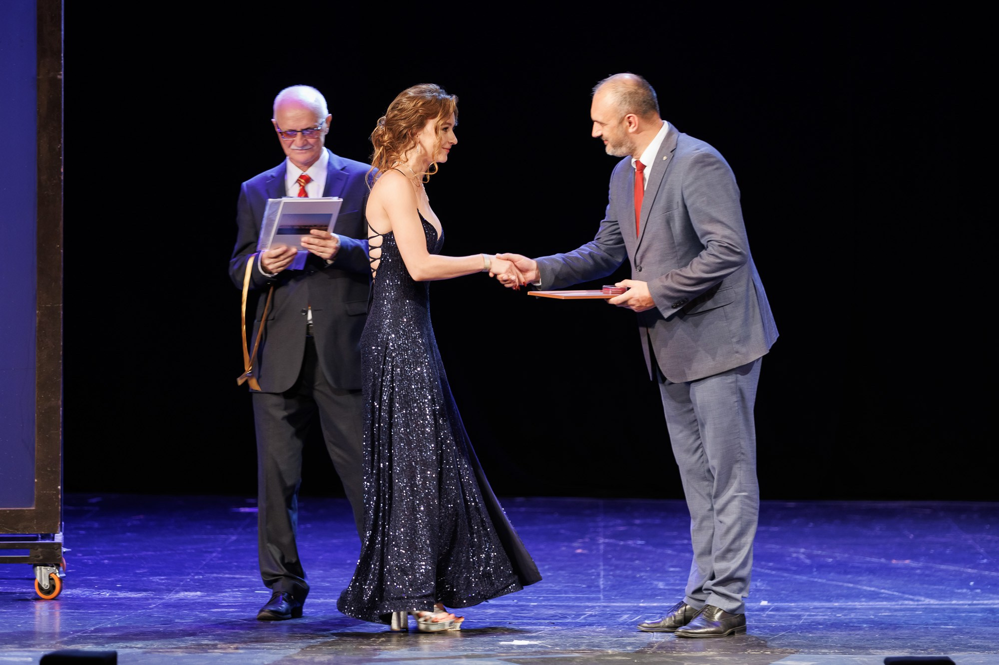 Выпускной вечер в Севастопольской гимназии № 1 имени А. С. Пушкина. Свадебный фотограф, фотосъемка в Крыму, Севастополе, Симферополе, Ялте