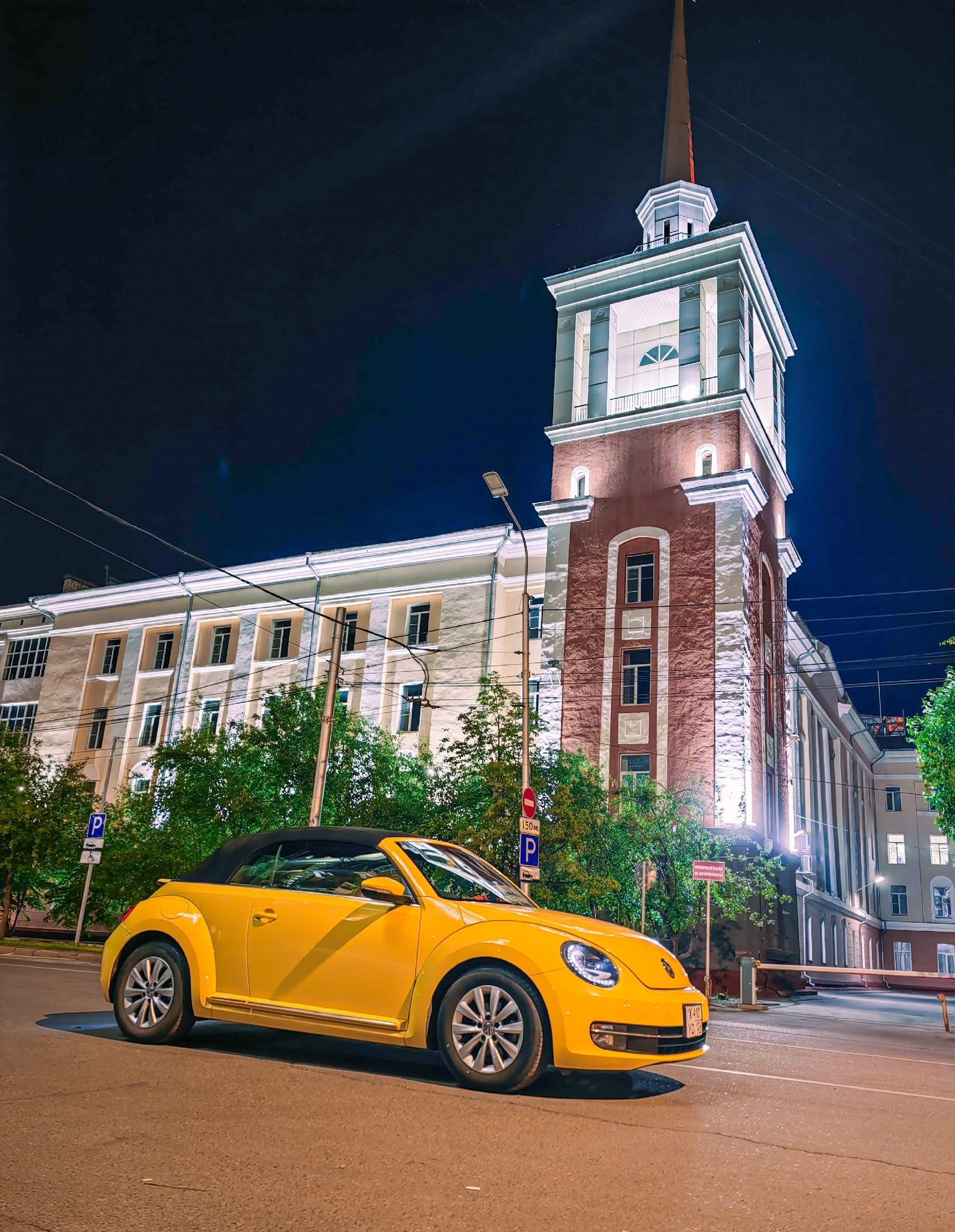 старый город центр индивидуальный тур Красноярск экскурсии фото фототур фотосессия аренда кабриолета аренда микроавтобуса трансфер гид экскурсовод интересные места что посмотреть куда сходить что посетить достопримечательности Красноярска смотровые площадки видовые красивые места Национальный парк заповедник Столбы Дивногорск Красноярская ГЭС путешествие туристический маршрут место силы Часовня Параскевы Пятницы Коммунальный мост остров Татышев Бобровый лог Николаевская сопка набережная Енисея село Овсянка музей Астафьева Караульная гора Виноградовский мост виды на Енисей фанпарк Бобровый лог парк флоры и фауны Роев ручей Торгашинский хребет скала Такмак вантовый мост куда сходить цены расписание заказать онлайн экскурсионное обслуживание трансфер на комфортабельном автобусе цена заказать экскурсию программа маршрут