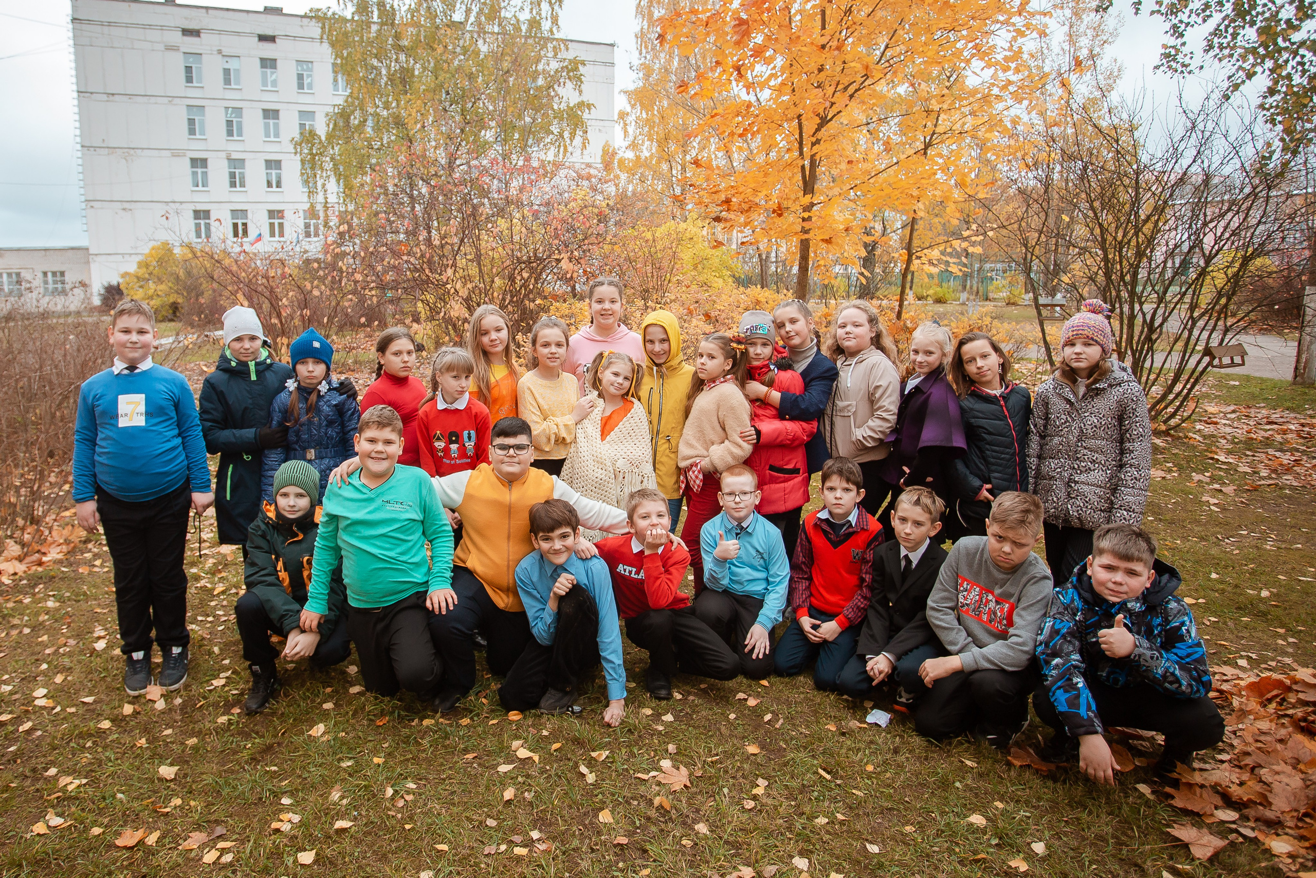 ЗАТО Озерный, школа 1, 4А класс. Студия выпускных альбомов Остров