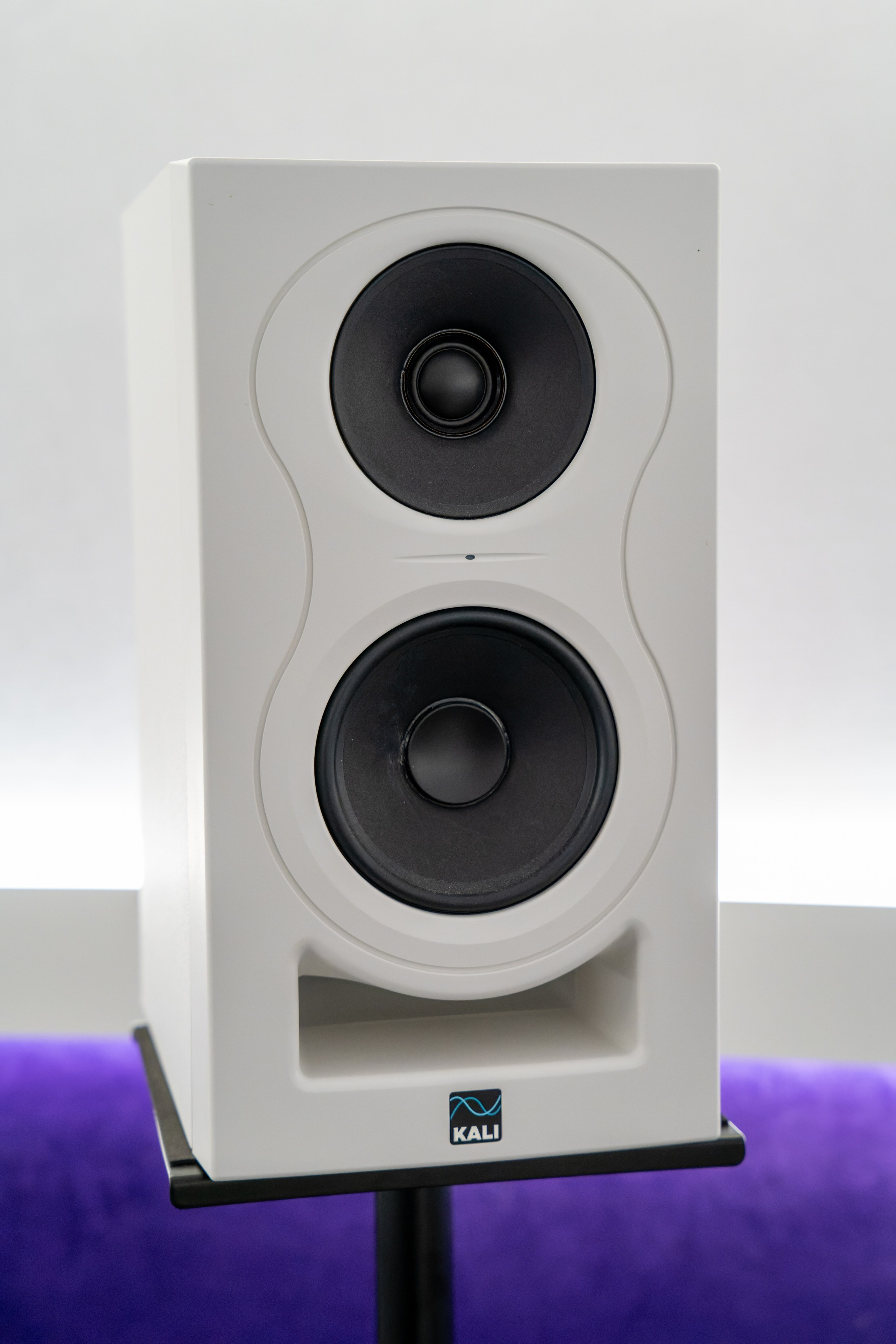 Фотосъёмка недвижимость, дома, участки, коттеджи, студии, интерьерная съёмка. «Студия DRONAVT`s» — видеосъёмка и фотография г. Москва