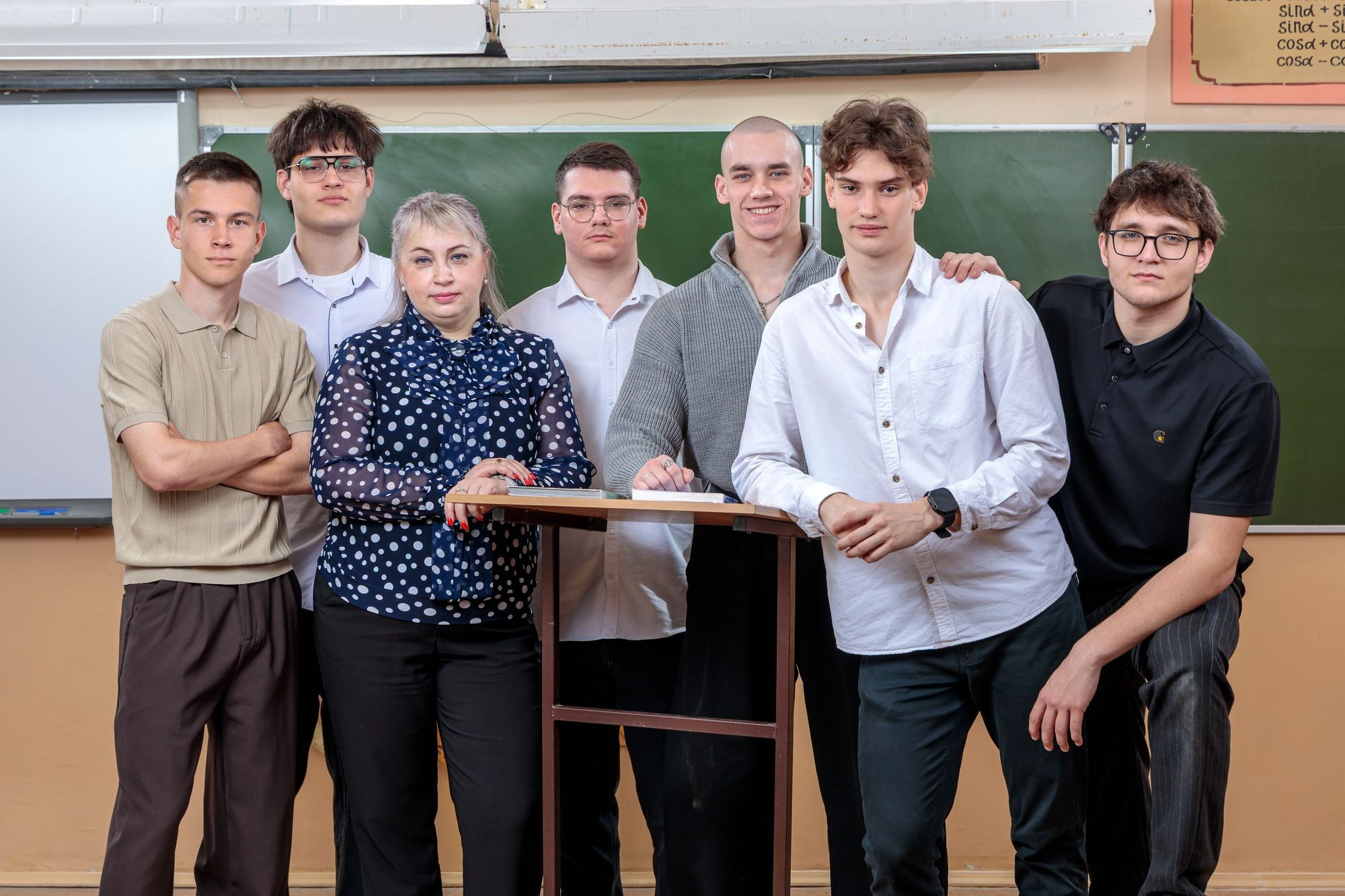 9 — 11 КЛАССЫ. Красивые выпускные альбомы в Орле