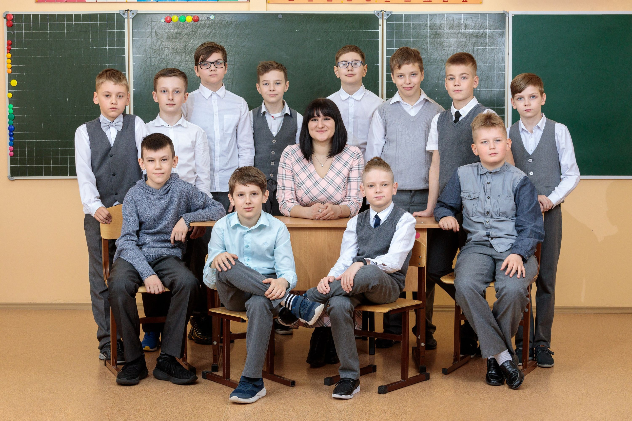 1 — 4 КЛАССЫ. Красивые выпускные альбомы в Орле