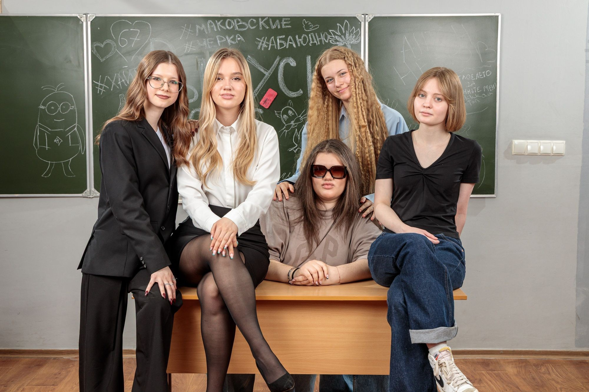 9 — 11 КЛАССЫ. Красивые выпускные альбомы в Орле