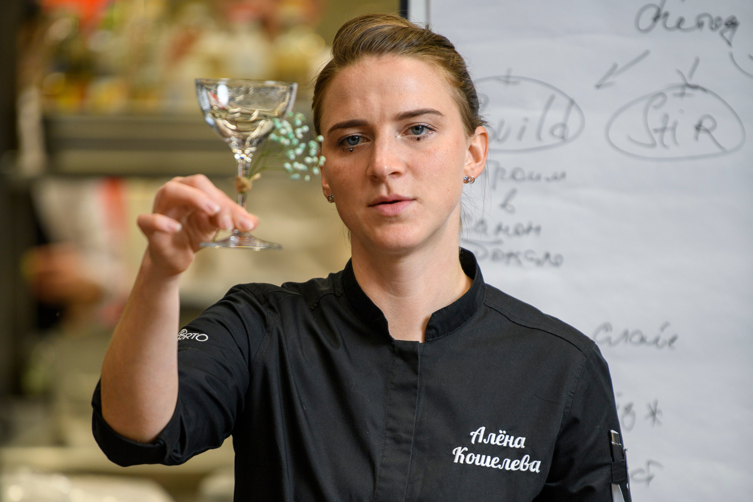 Бар — моя сцена: история Алены Кошелевой. Создание обучающих видеороликов Puponin Production