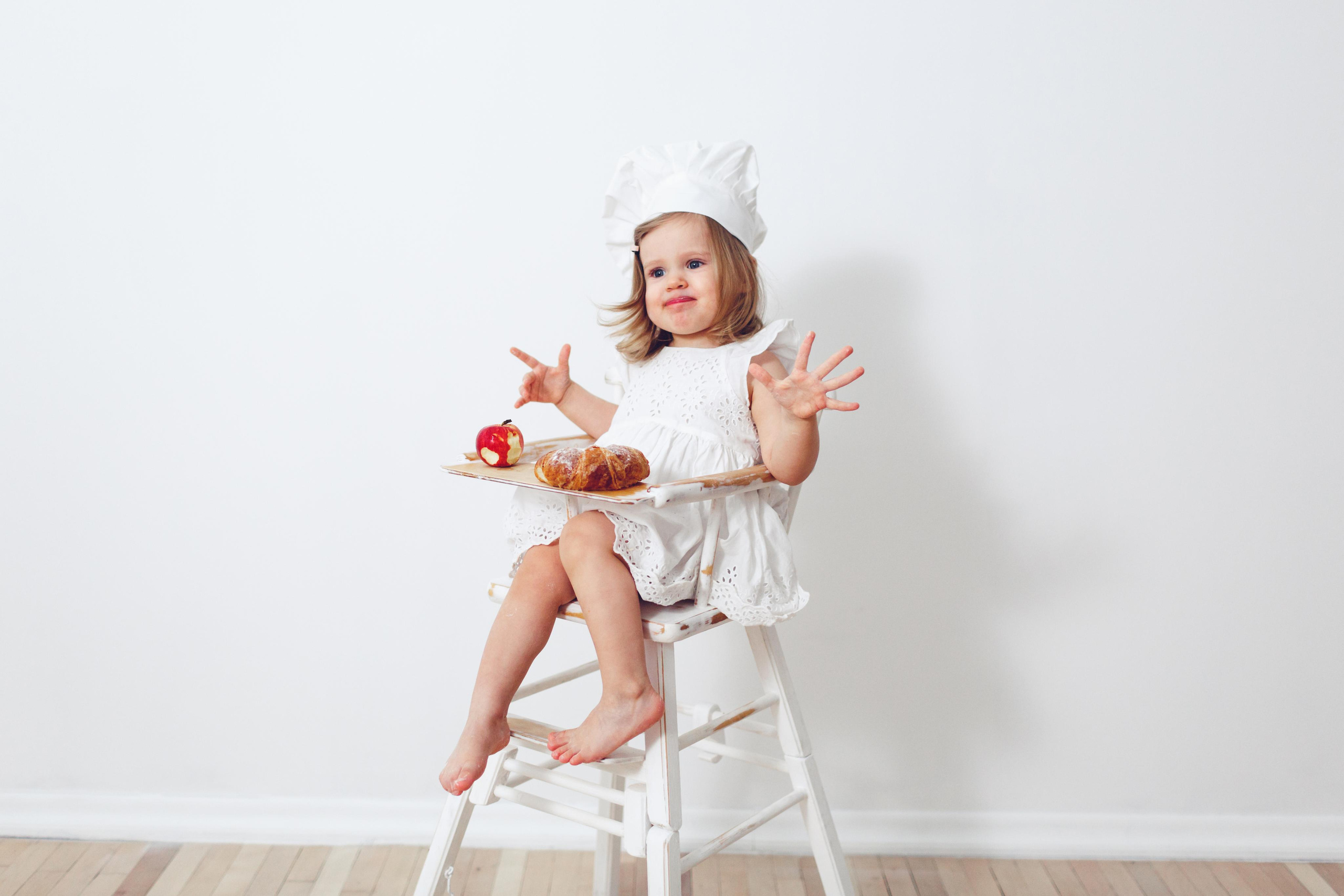 Фотосессия «Поваренок» на 2 года. Детская фотостудия «Лиммеридж» в Санкт-Петербурге