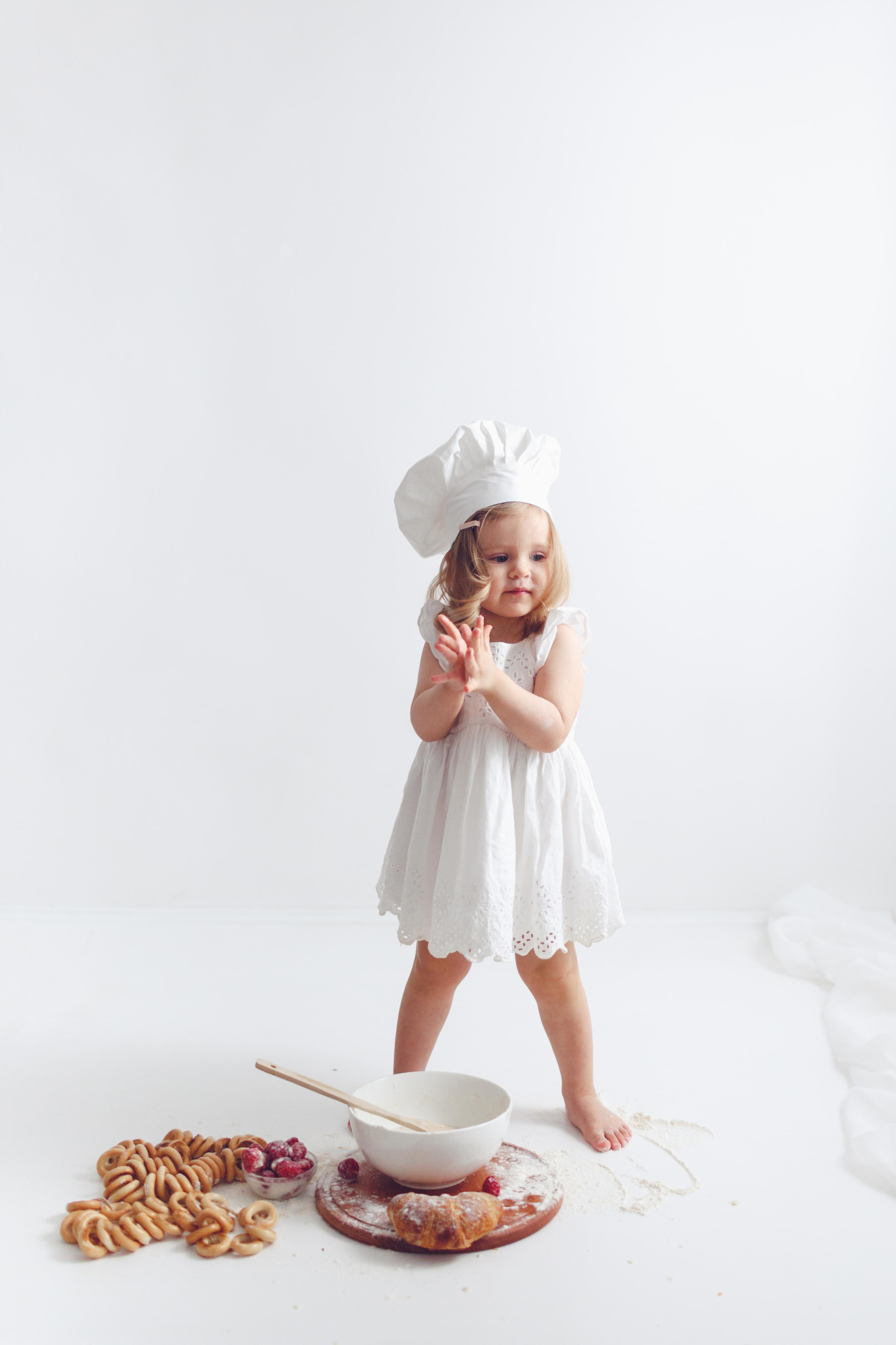 Фотосессия «Поваренок» на 2 года. Детская фотостудия «Лиммеридж» в Санкт-Петербурге